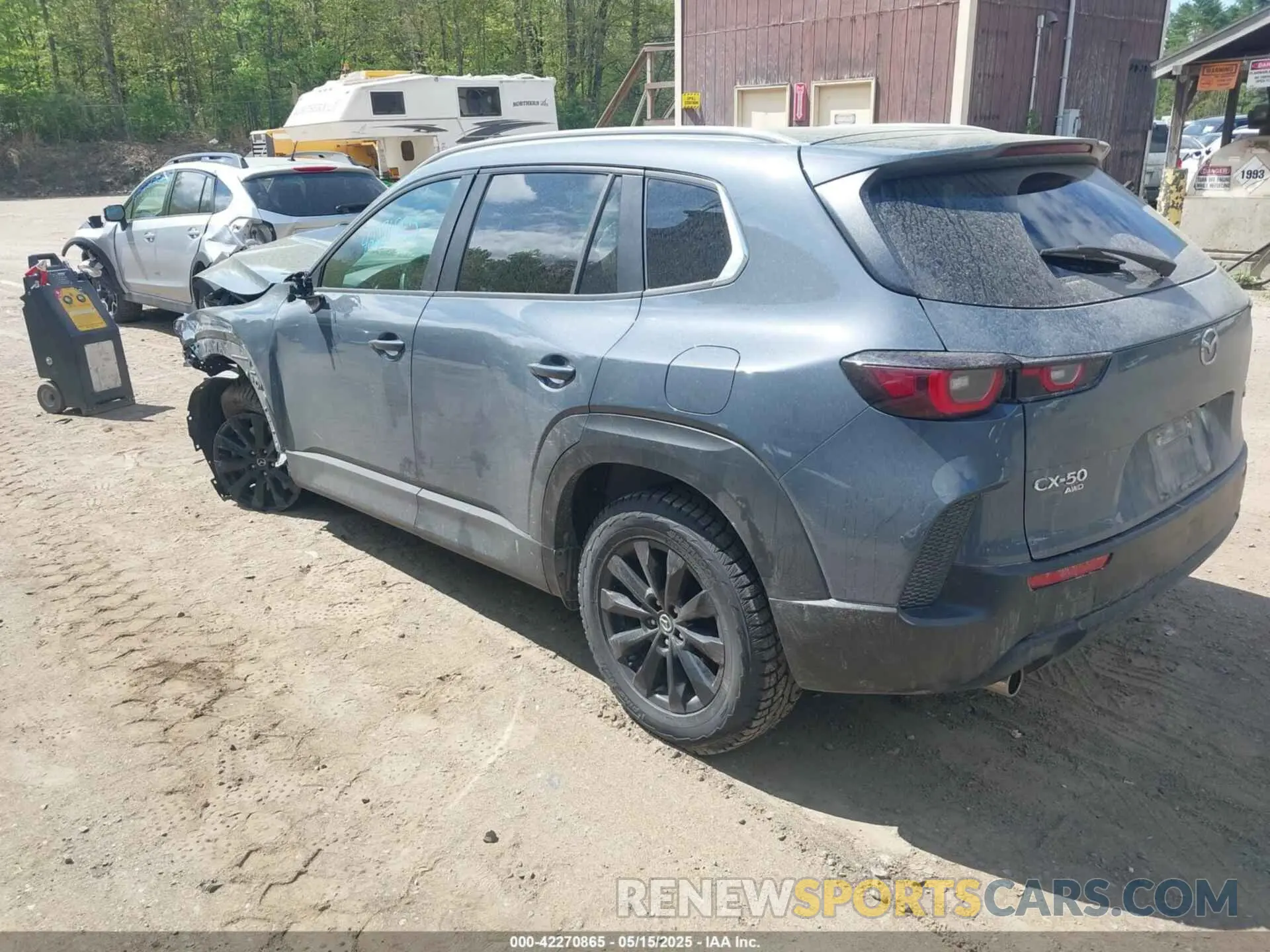 3 Photograph of a damaged car 7MMVABCMXPN142110 MAZDA CX-50 2023