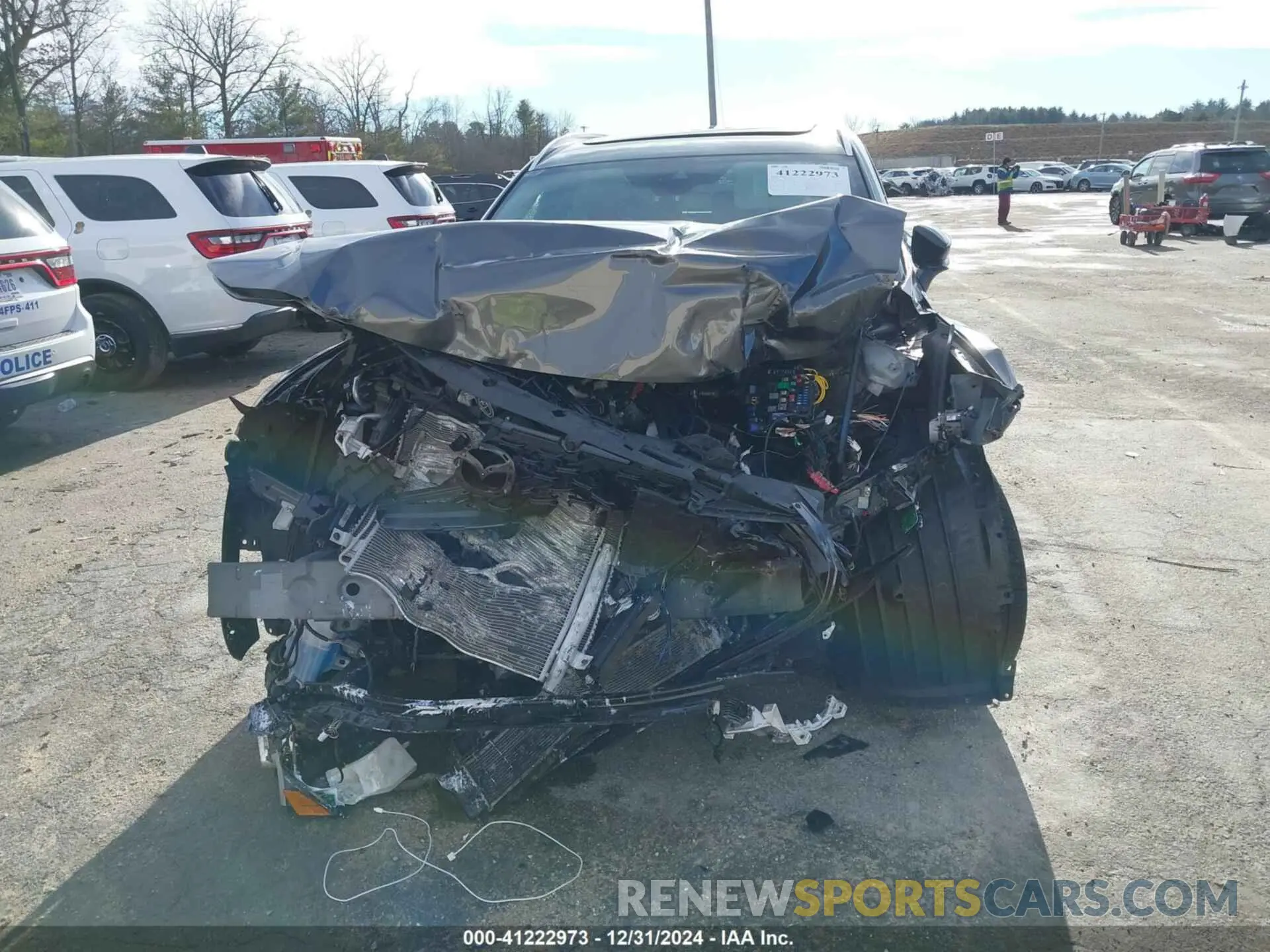 6 Photograph of a damaged car 7MMVABDY8PN107700 MAZDA CX-50 2023