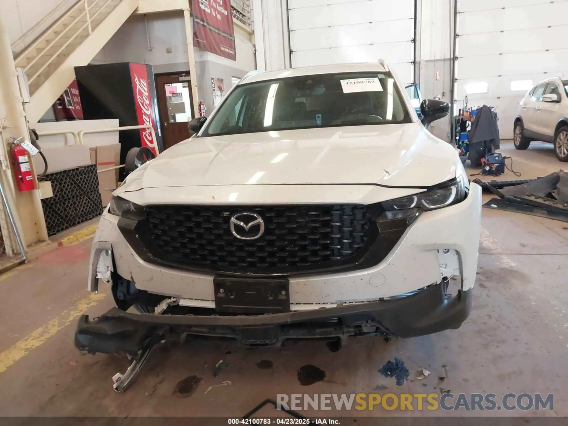 13 Photograph of a damaged car 7MMVABEM5PN137829 MAZDA CX-50 2023