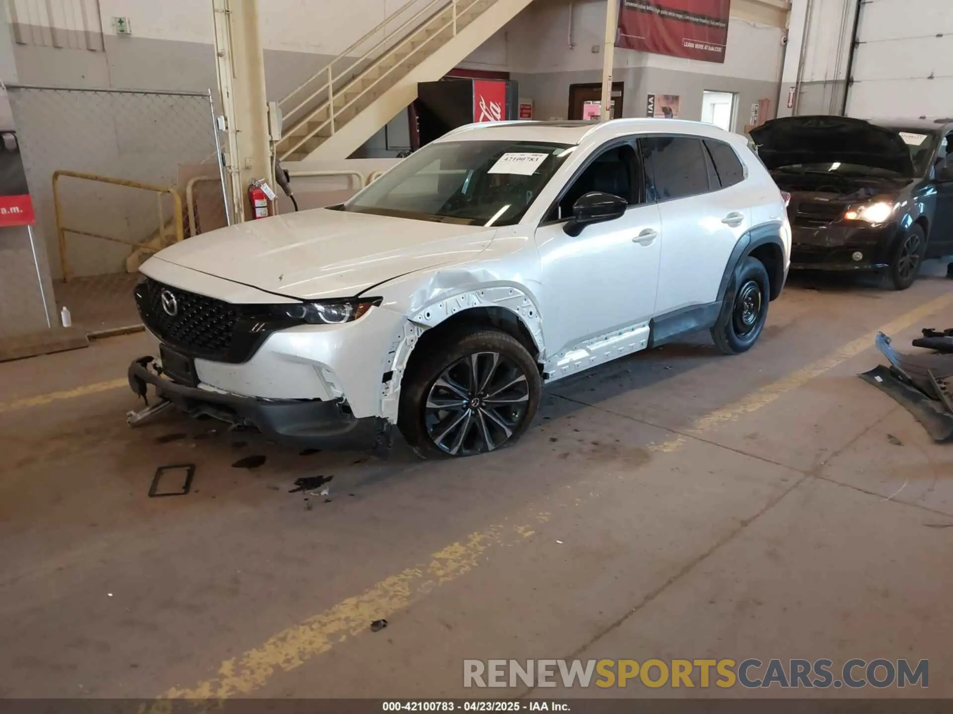 2 Photograph of a damaged car 7MMVABEM5PN137829 MAZDA CX-50 2023
