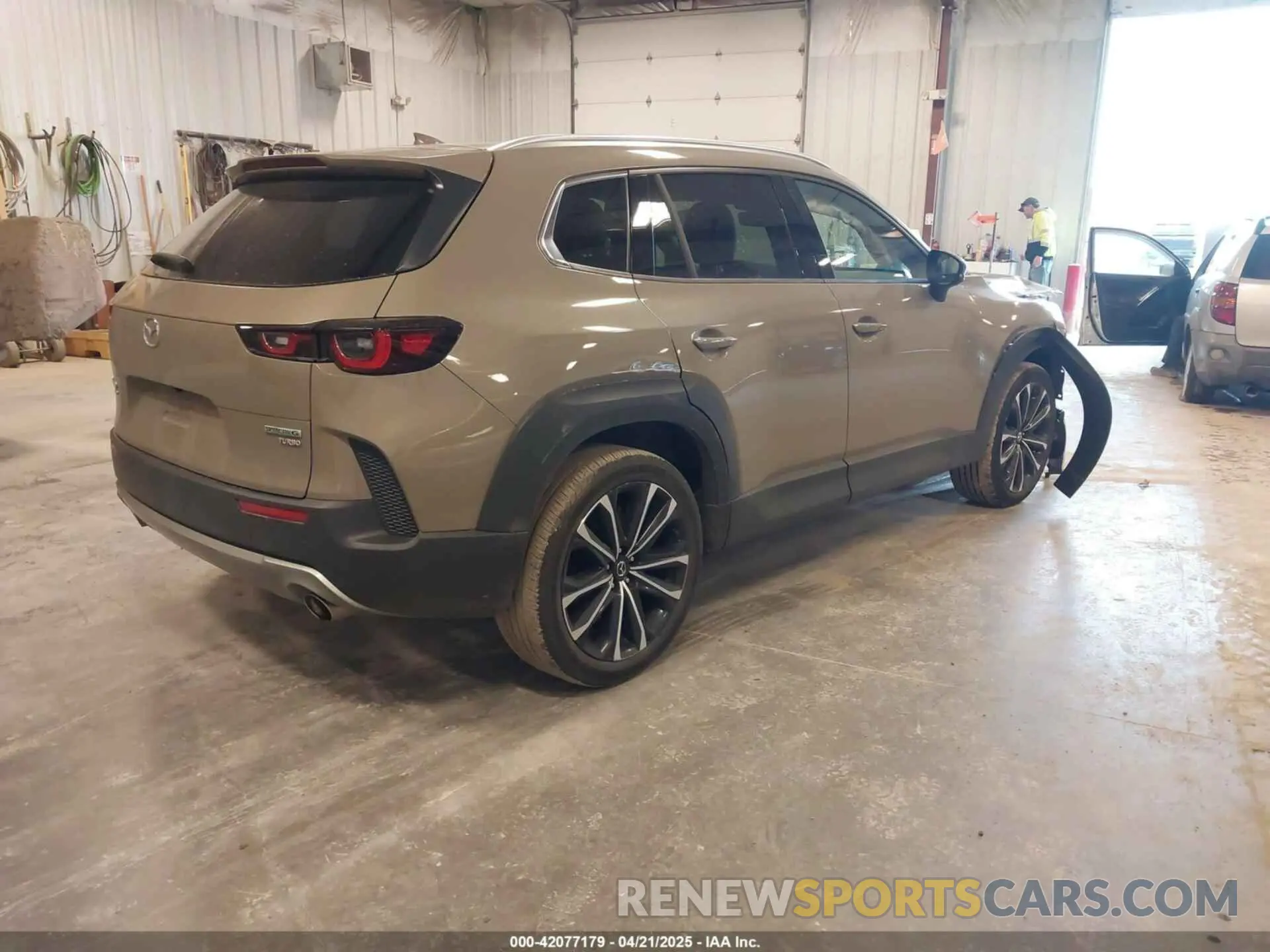 4 Photograph of a damaged car 7MMVABEYXPN109852 MAZDA CX-50 2023
