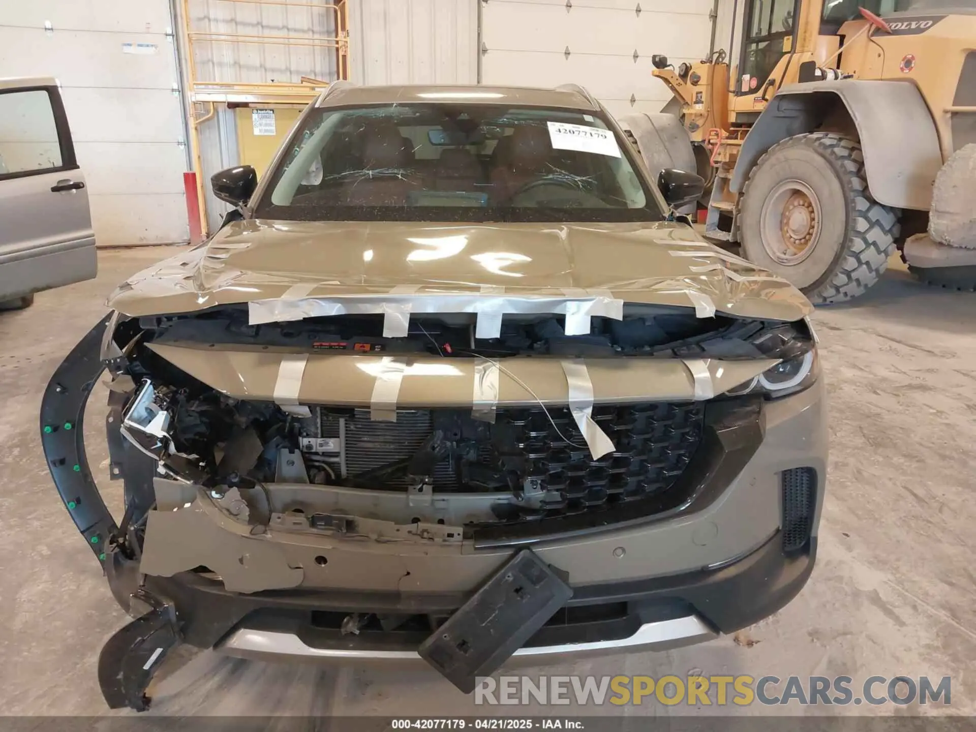 6 Photograph of a damaged car 7MMVABEYXPN109852 MAZDA CX-50 2023