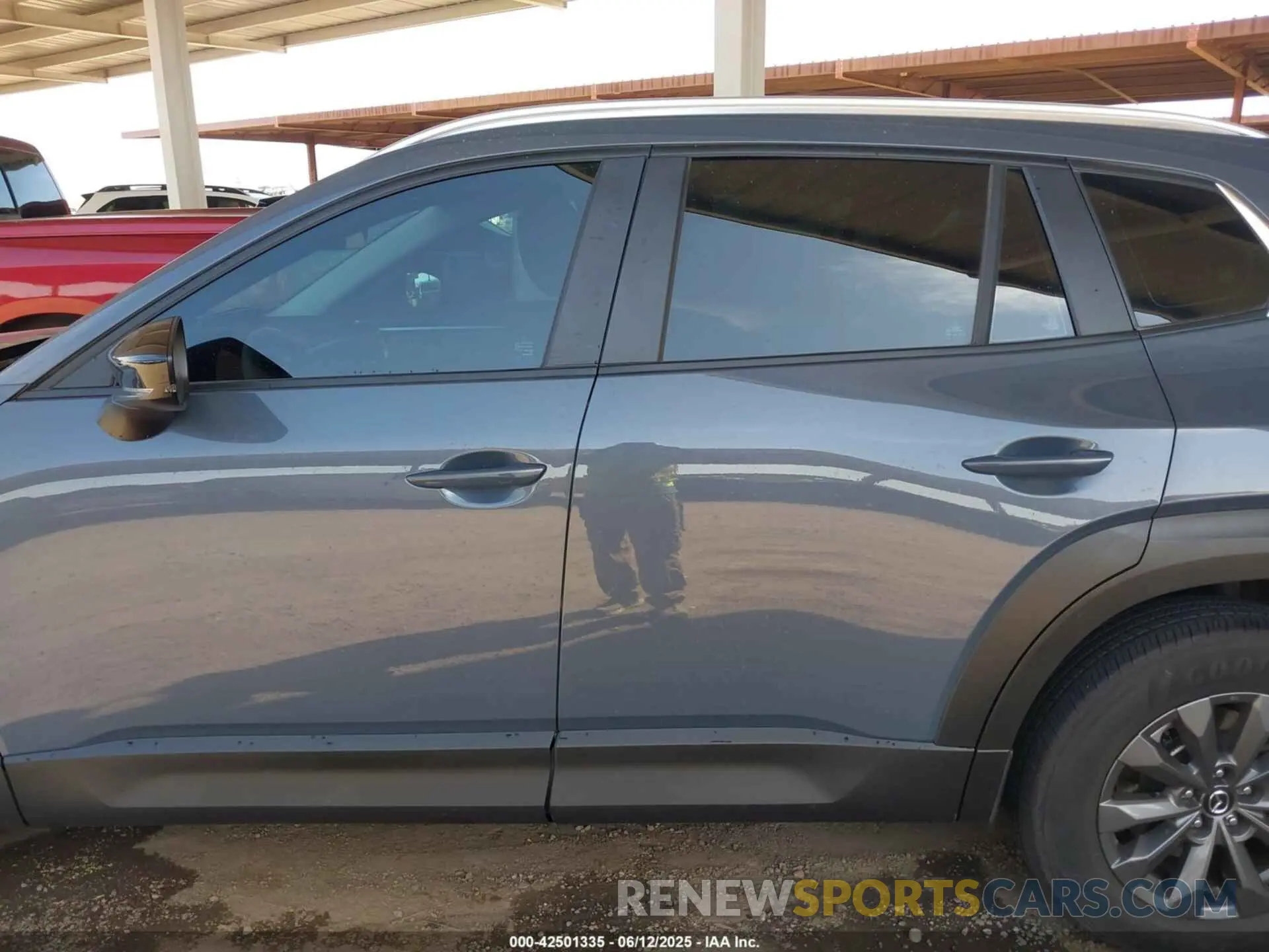 13 Photograph of a damaged car 7MMVABXM4PN104222 MAZDA CX-50 2023
