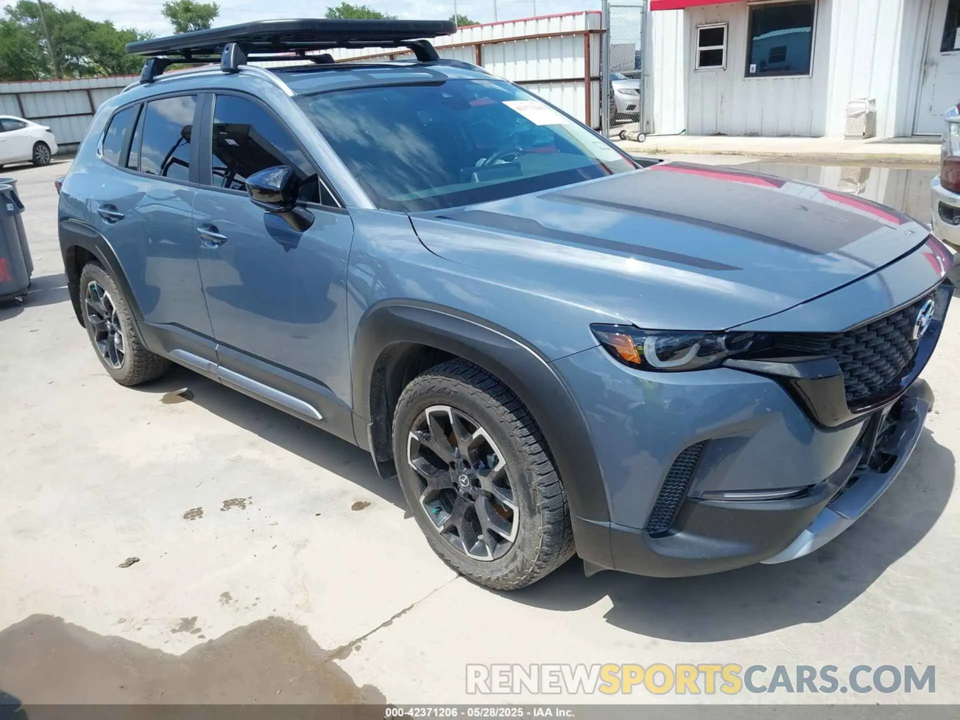 1 Photograph of a damaged car 7MMVABXY1PN128075 MAZDA CX-50 2023