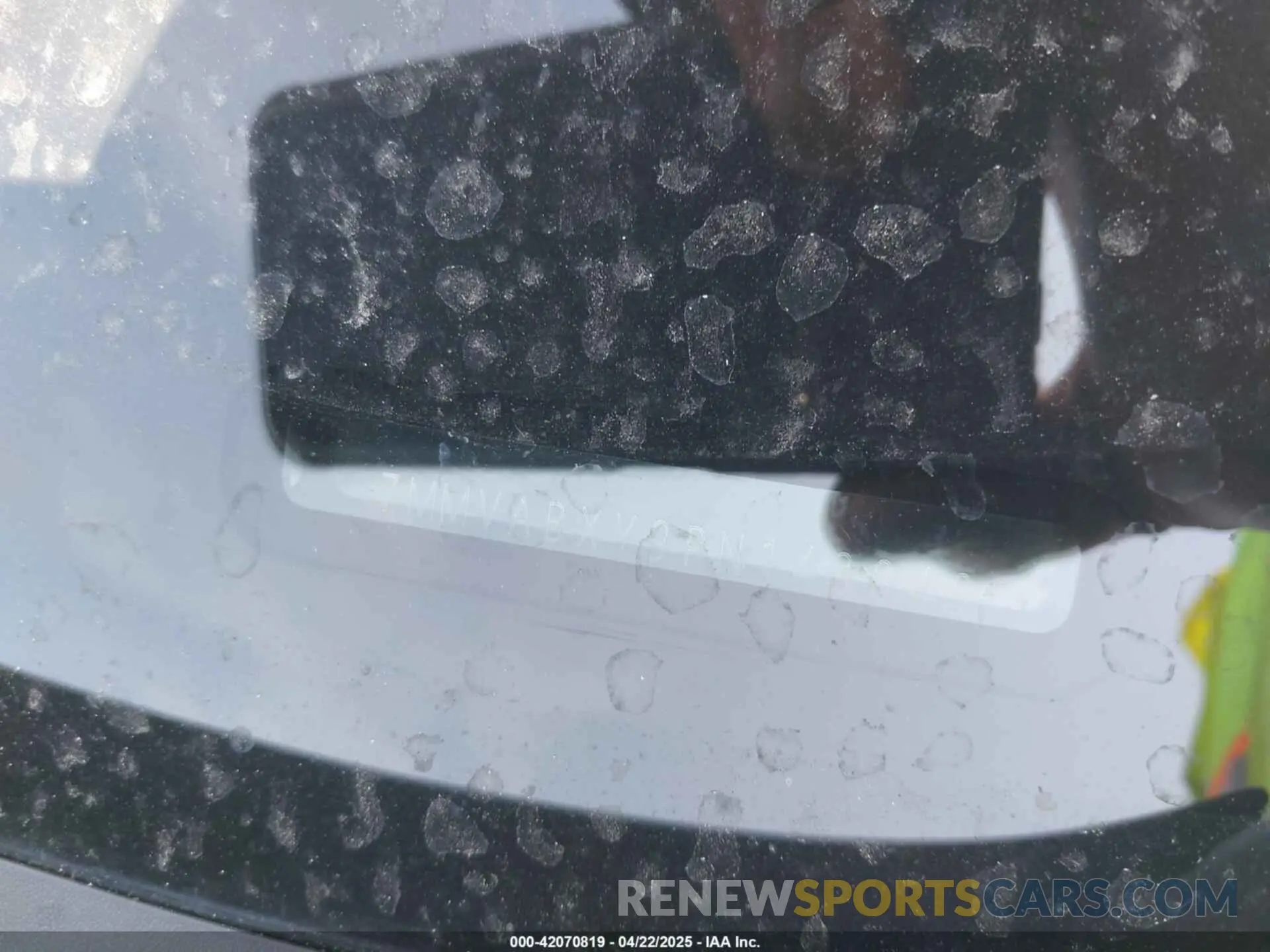 17 Photograph of a damaged car 7MMVABXY9PN143049 MAZDA CX-50 2023