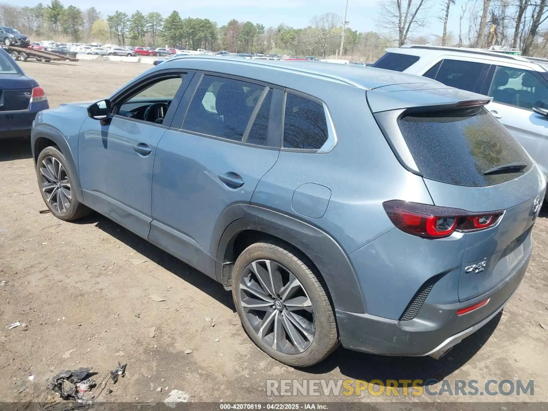 3 Photograph of a damaged car 7MMVABXY9PN143049 MAZDA CX-50 2023