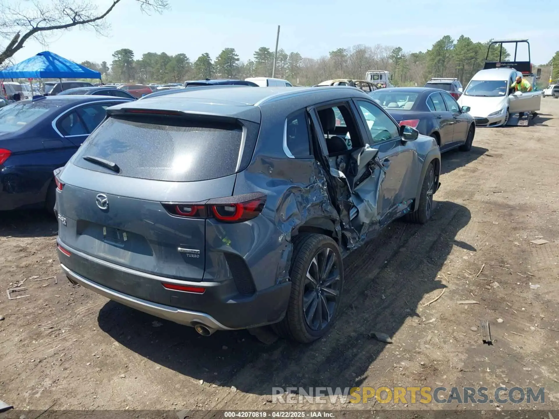 4 Photograph of a damaged car 7MMVABXY9PN143049 MAZDA CX-50 2023