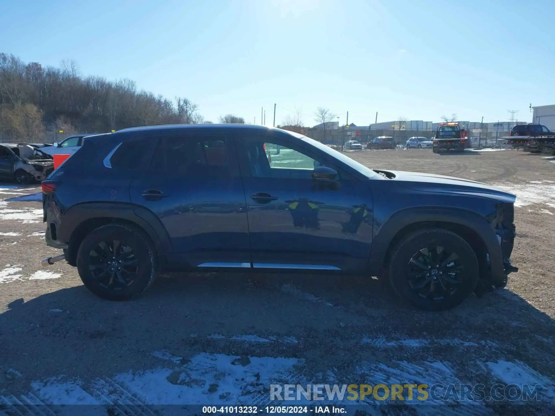 14 Photograph of a damaged car 7MMVABAM2RN173079 MAZDA CX-50 2024