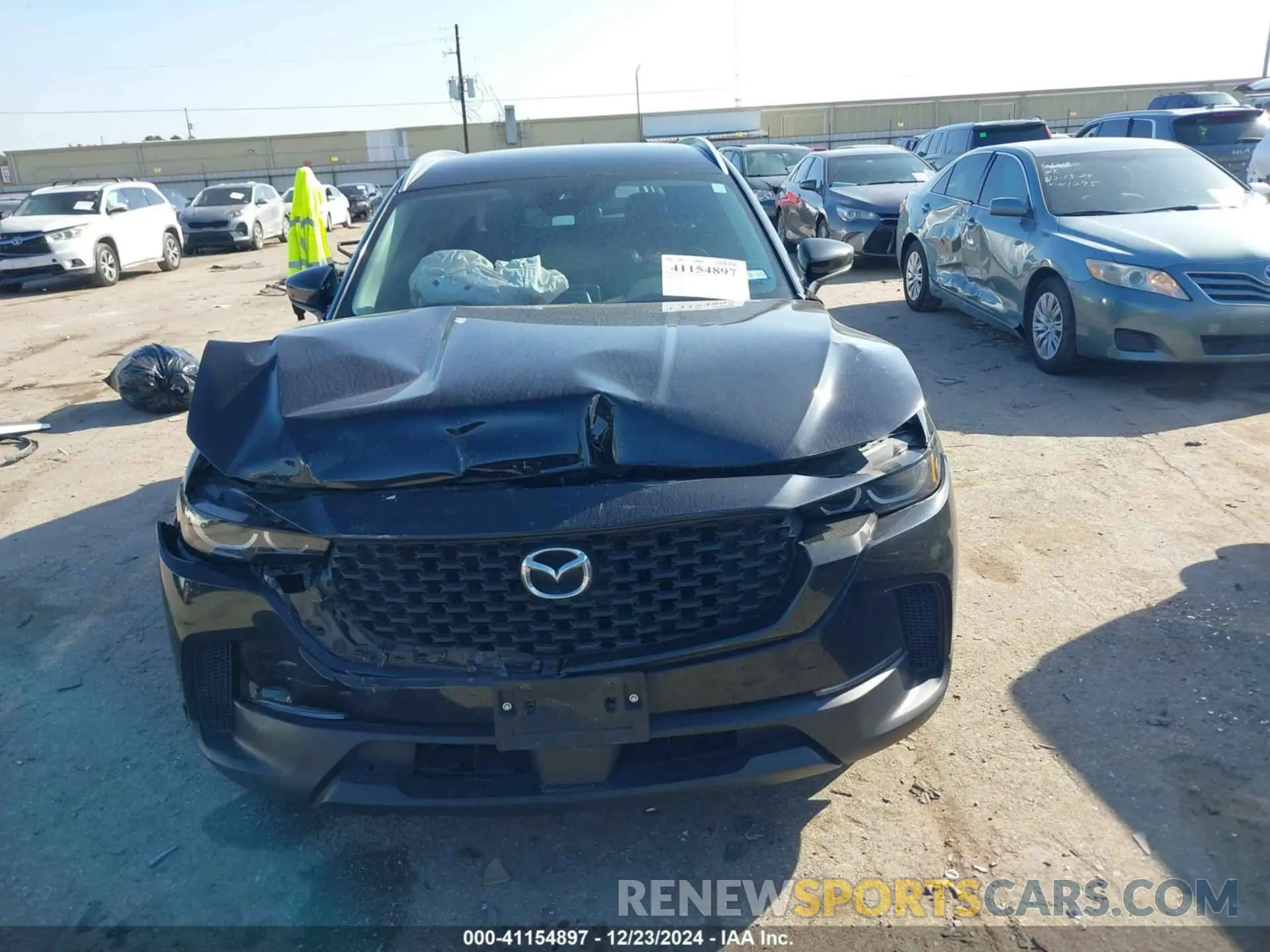 12 Photograph of a damaged car 7MMVABAM3RN166402 MAZDA CX-50 2024