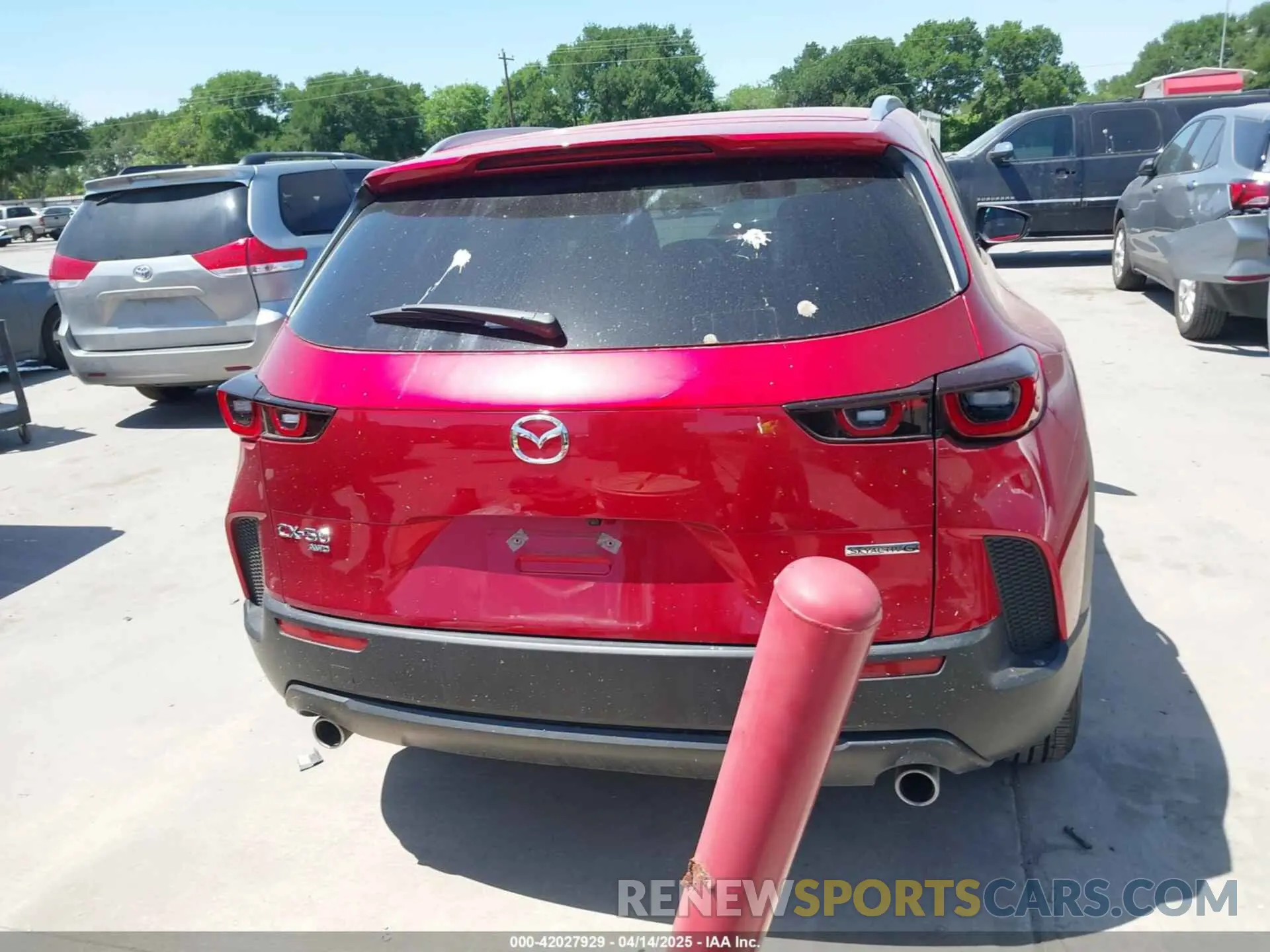 16 Photograph of a damaged car 7MMVABAM4RN242452 MAZDA CX-50 2024