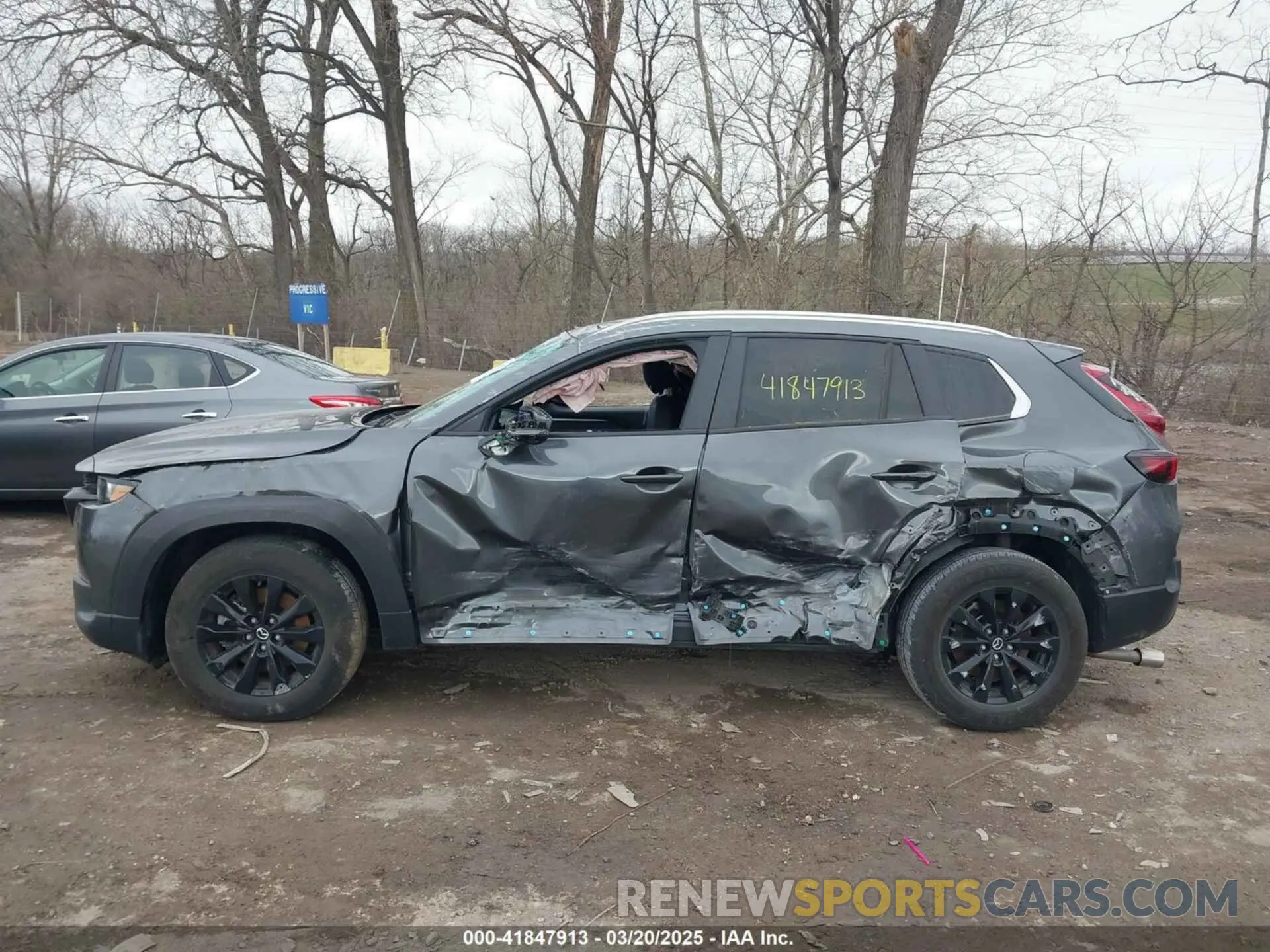 14 Photograph of a damaged car 7MMVABAM9RN165867 MAZDA CX-50 2024