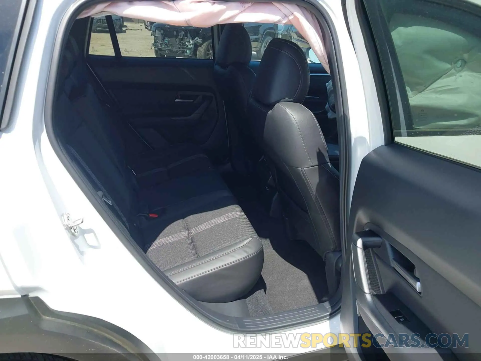 8 Photograph of a damaged car 7MMVABAM9RN238736 MAZDA CX-50 2024