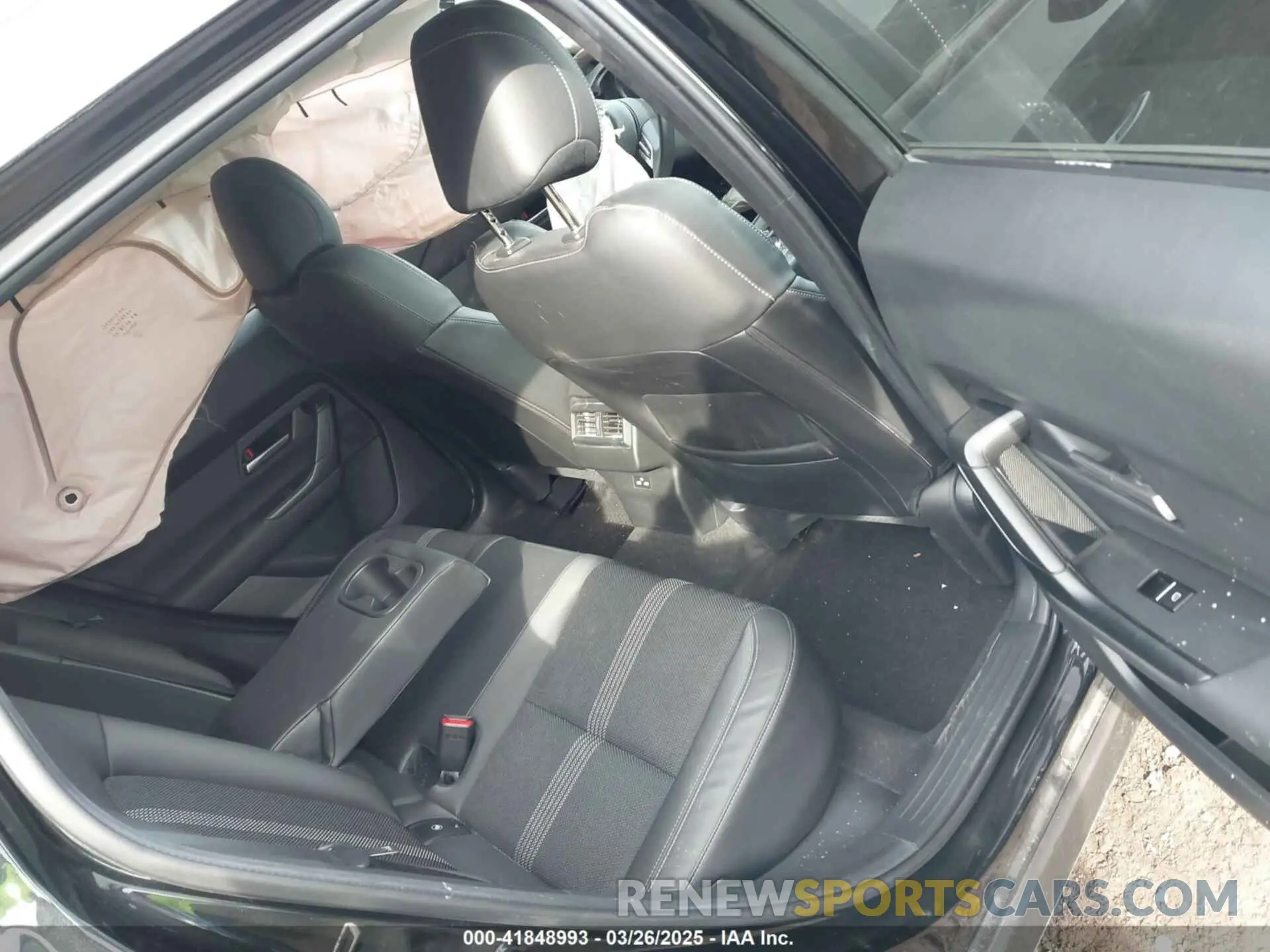 8 Photograph of a damaged car 7MMVABBM0RN244794 MAZDA CX-50 2024