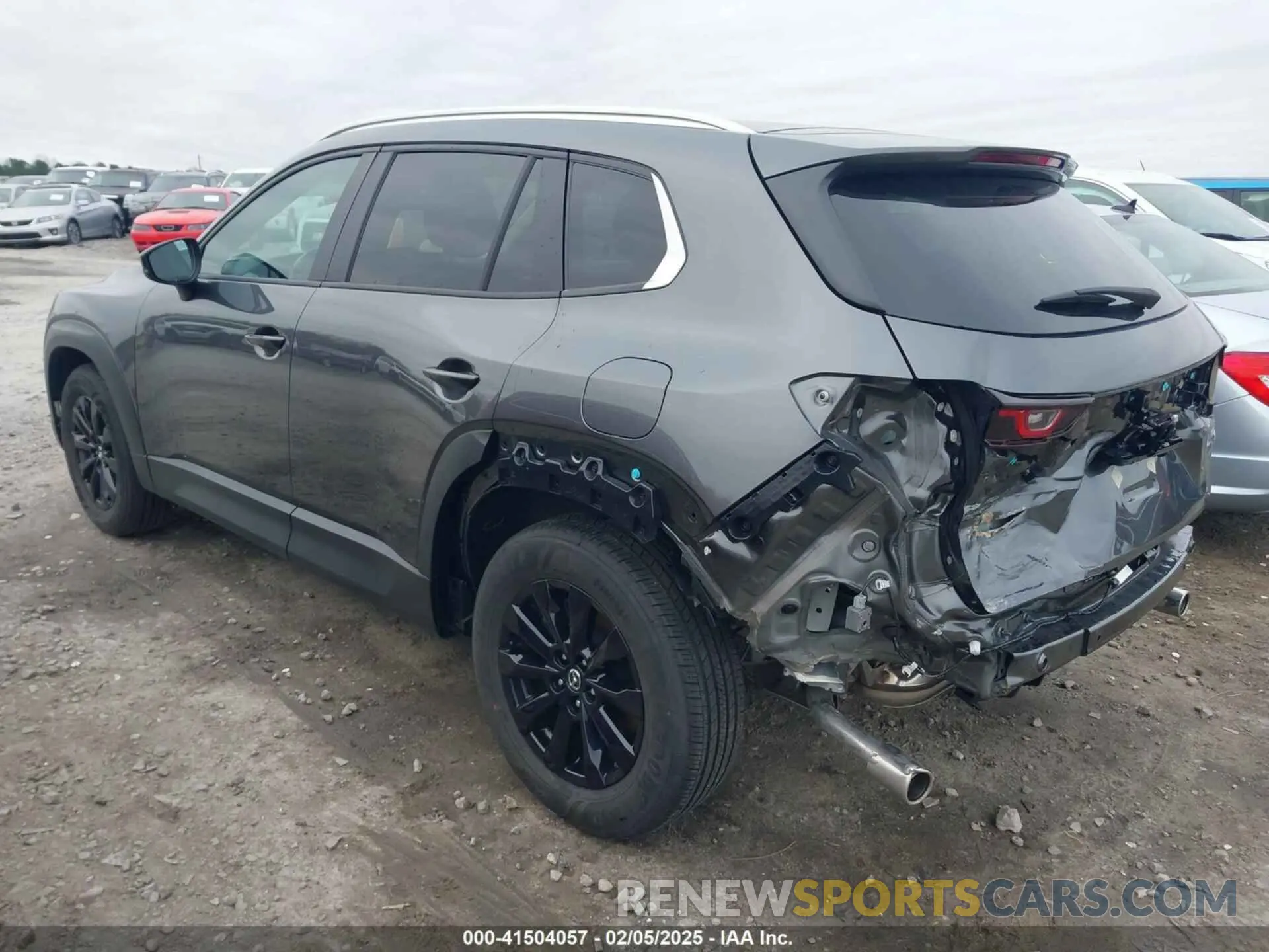 3 Photograph of a damaged car 7MMVABBM1RN187800 MAZDA CX-50 2024