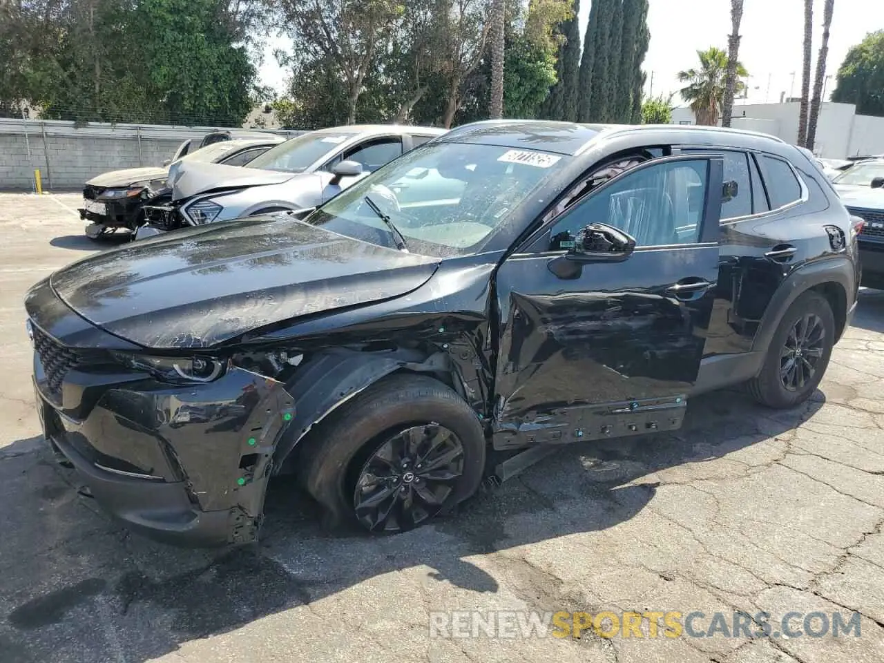 1 Photograph of a damaged car 7MMVABBM3RN175728 MAZDA CX-50 2024