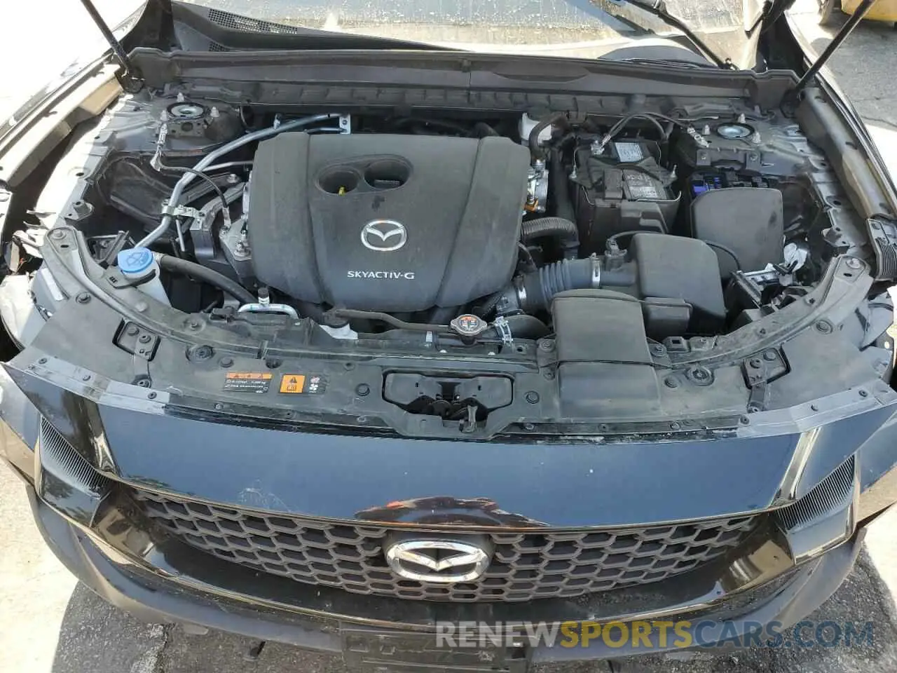 12 Photograph of a damaged car 7MMVABBM3RN175728 MAZDA CX-50 2024