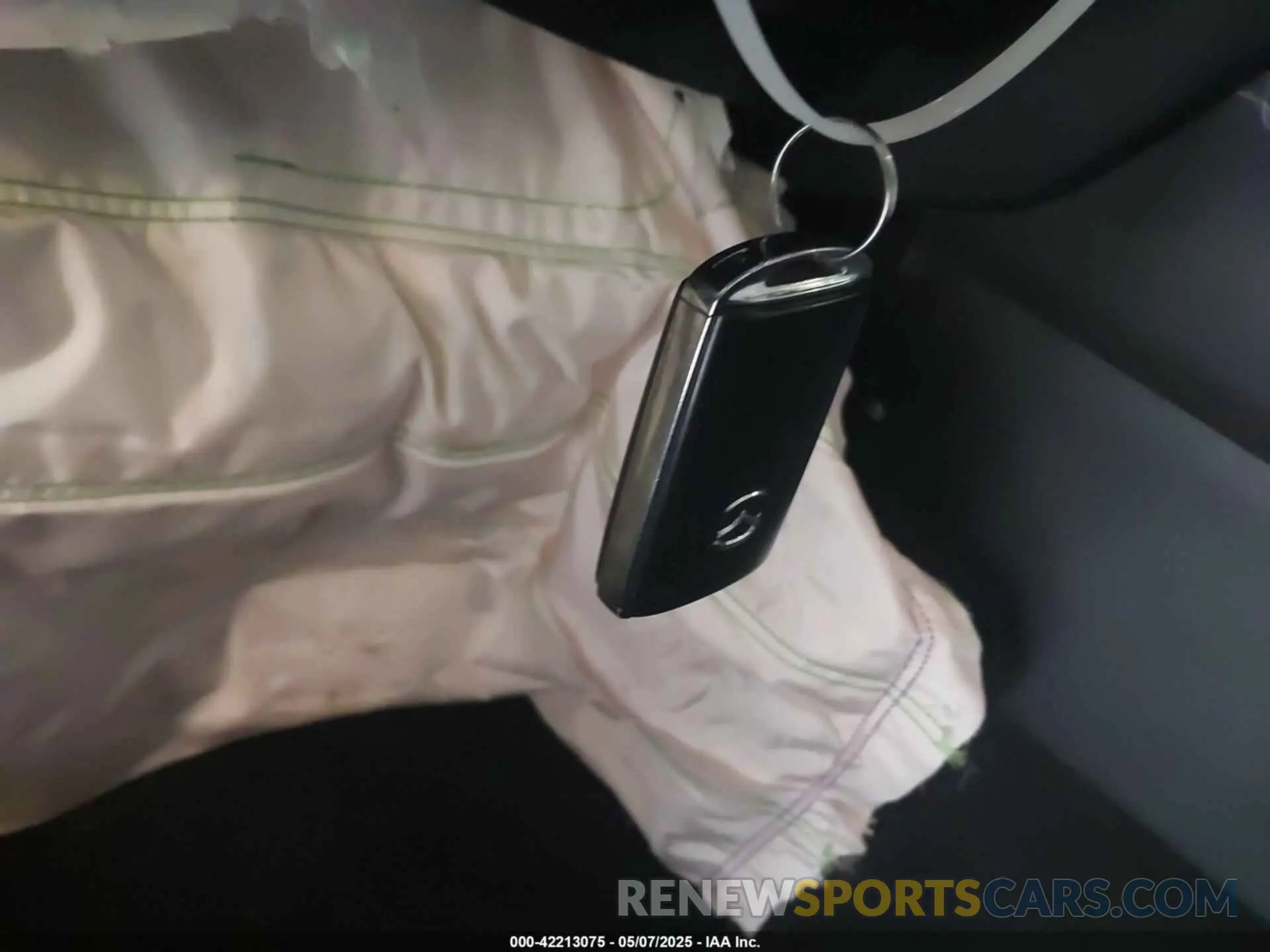 11 Photograph of a damaged car 7MMVABBM4RN161126 MAZDA CX-50 2024