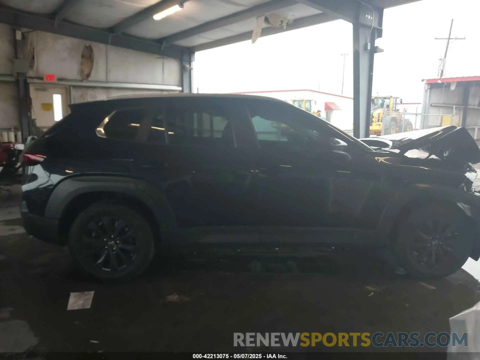13 Photograph of a damaged car 7MMVABBM4RN161126 MAZDA CX-50 2024