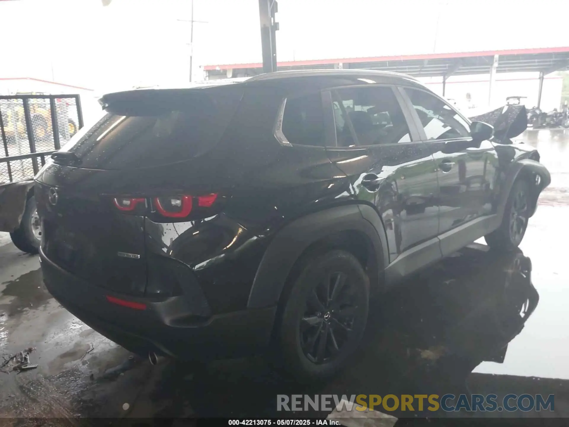 4 Photograph of a damaged car 7MMVABBM4RN161126 MAZDA CX-50 2024