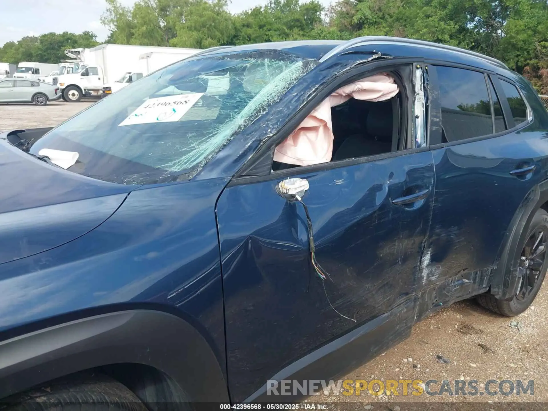 6 Photograph of a damaged car 7MMVABBM4RN181098 MAZDA CX-50 2024