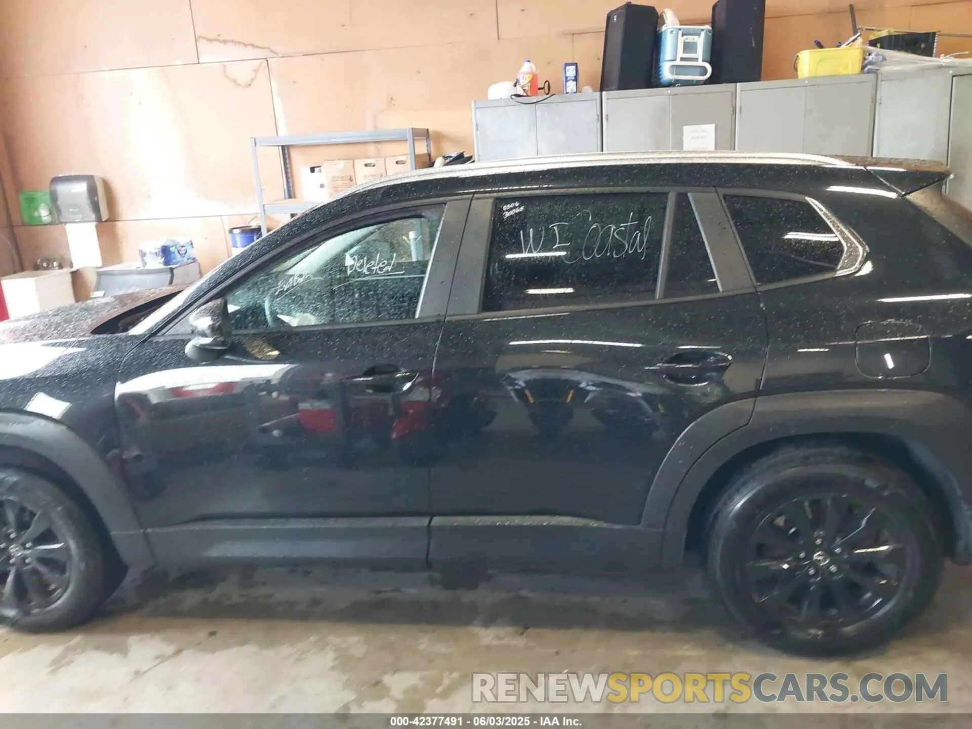 15 Photograph of a damaged car 7MMVABBM4RN186110 MAZDA CX-50 2024