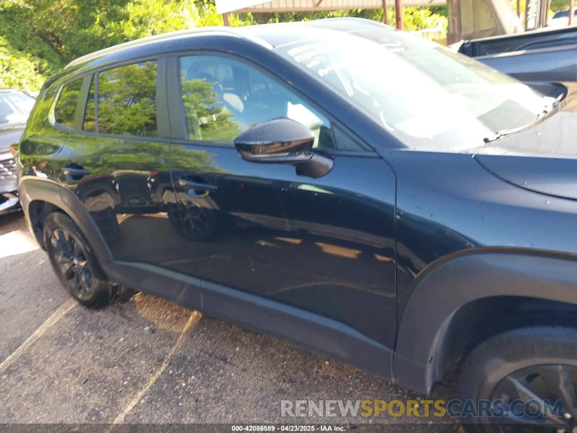 13 Photograph of a damaged car 7MMVABBM5RN167209 MAZDA CX-50 2024
