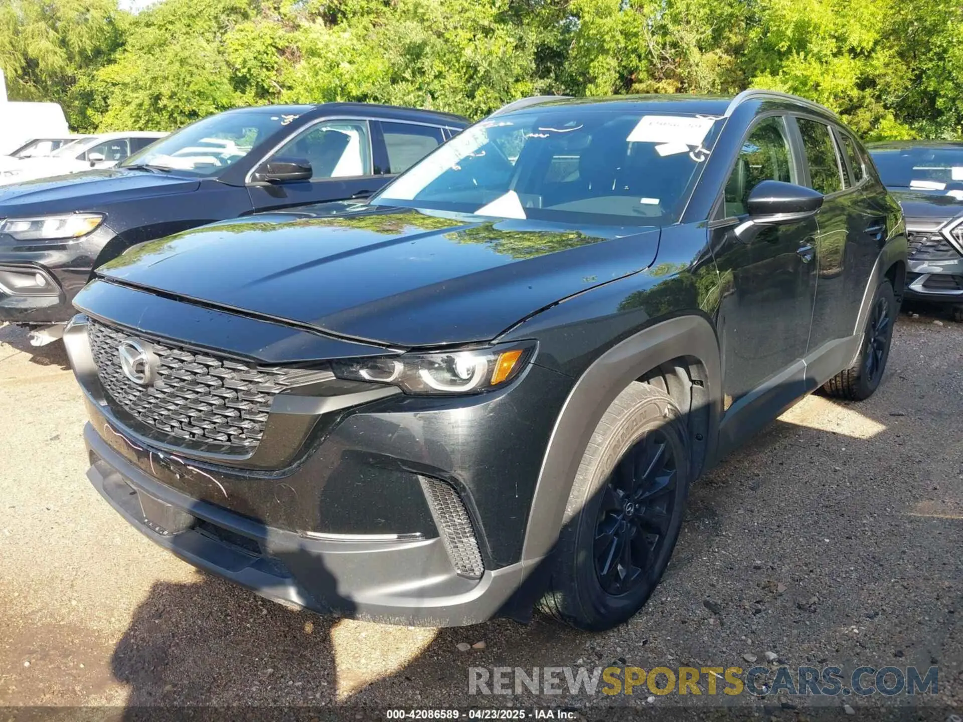 2 Photograph of a damaged car 7MMVABBM5RN167209 MAZDA CX-50 2024