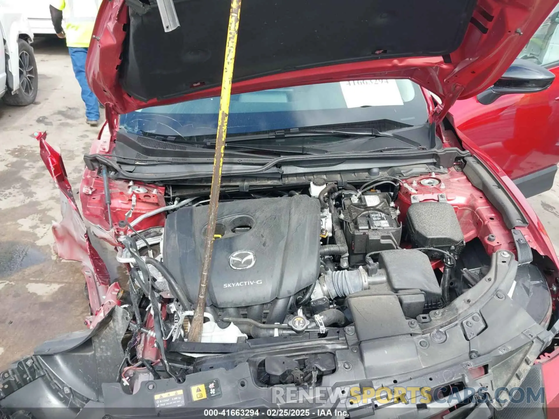 10 Photograph of a damaged car 7MMVABBM6RN175805 MAZDA CX-50 2024