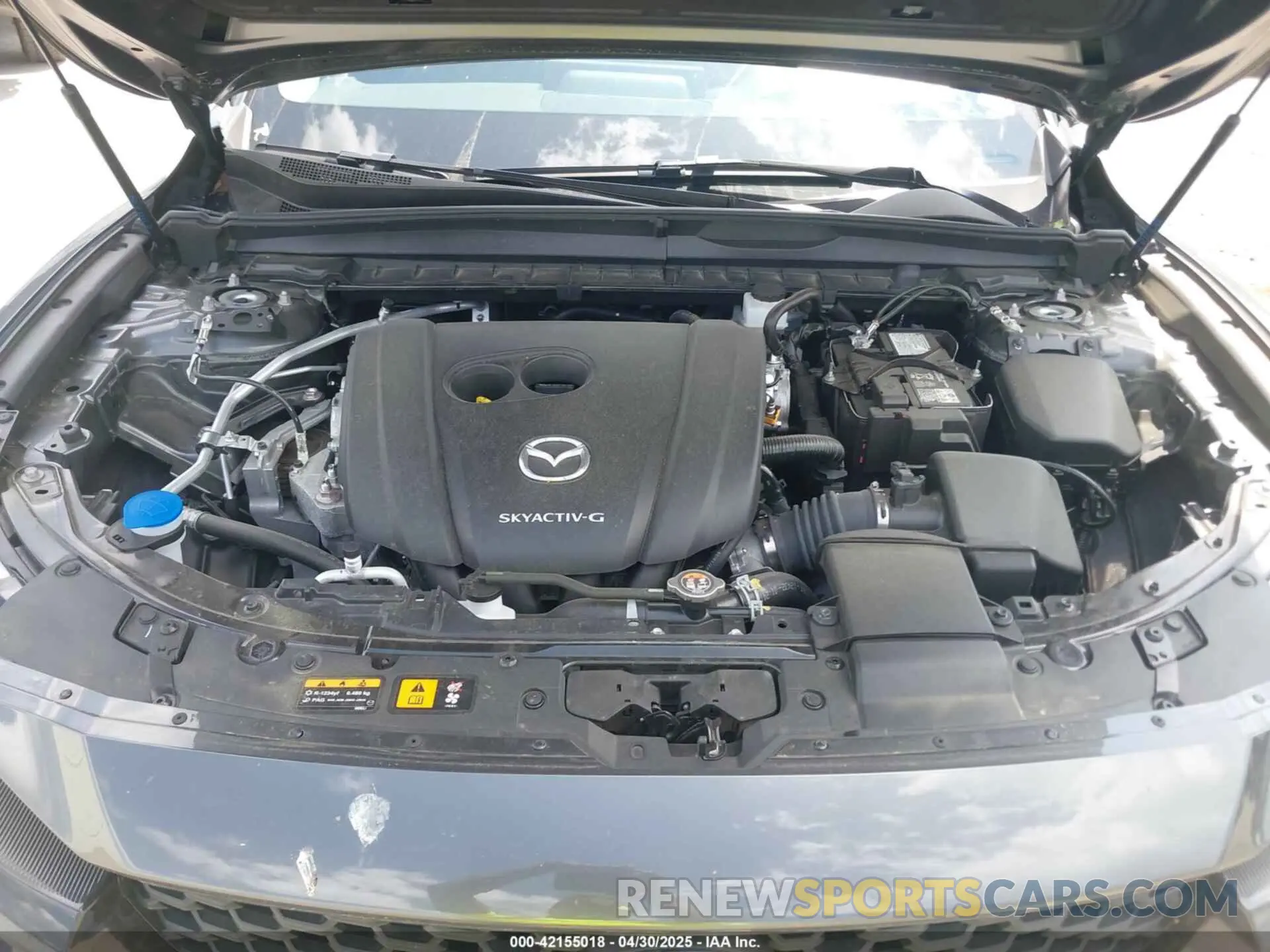 10 Photograph of a damaged car 7MMVABBM6RN226252 MAZDA CX-50 2024