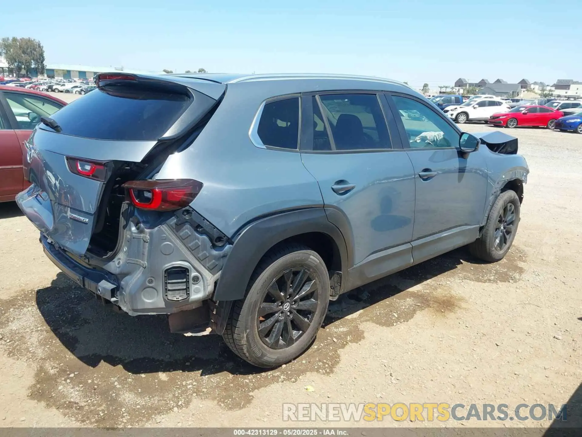 4 Photograph of a damaged car 7MMVABBM7RN165817 MAZDA CX-50 2024