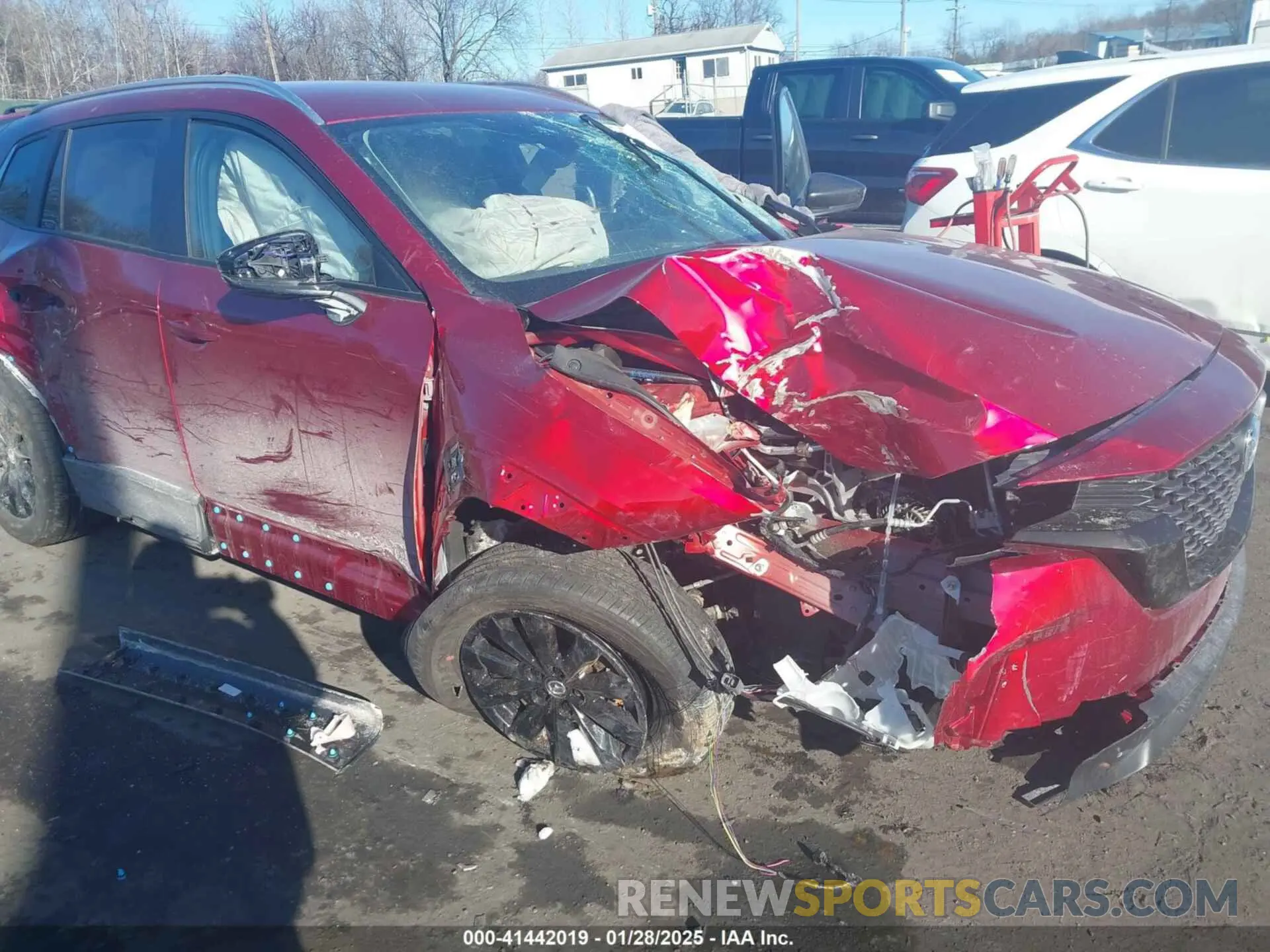 6 Photograph of a damaged car 7MMVABBM7RN169043 MAZDA CX-50 2024