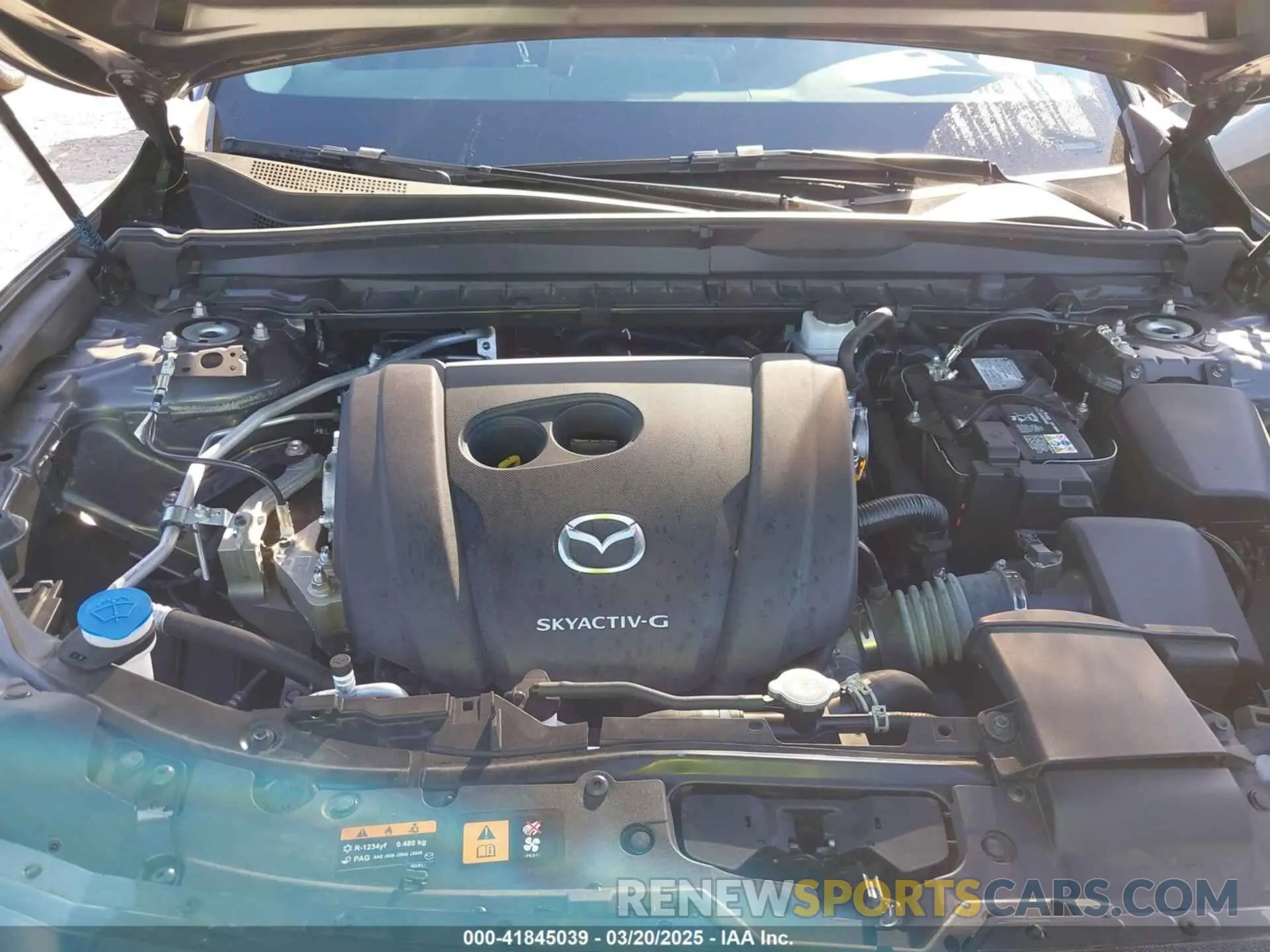 10 Photograph of a damaged car 7MMVABBM8RN215110 MAZDA CX-50 2024