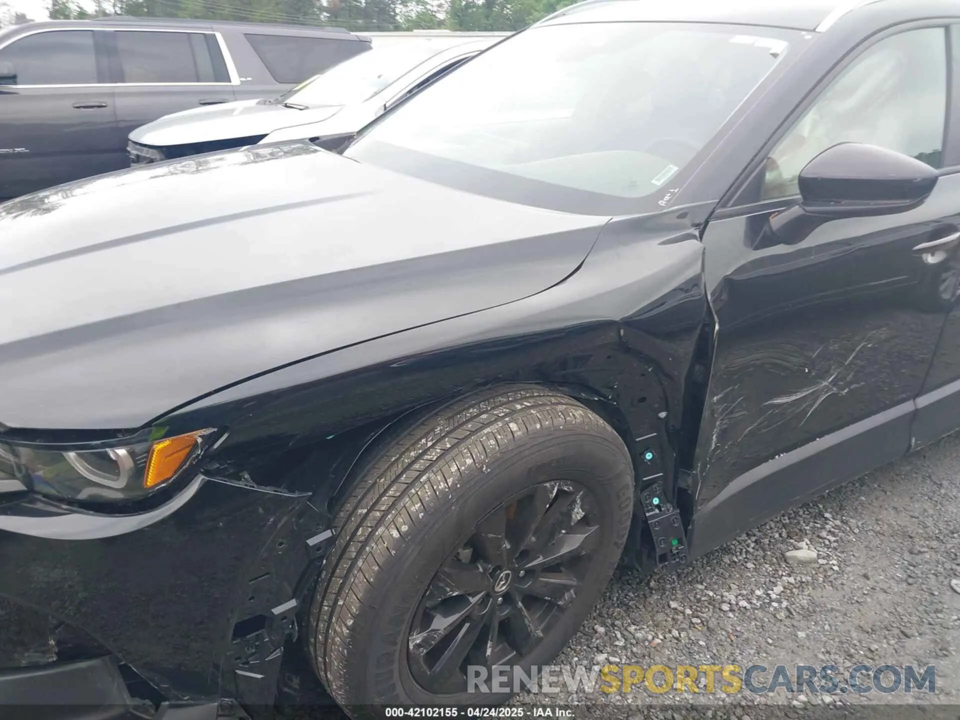 6 Photograph of a damaged car 7MMVABBMXRN171661 MAZDA CX-50 2024