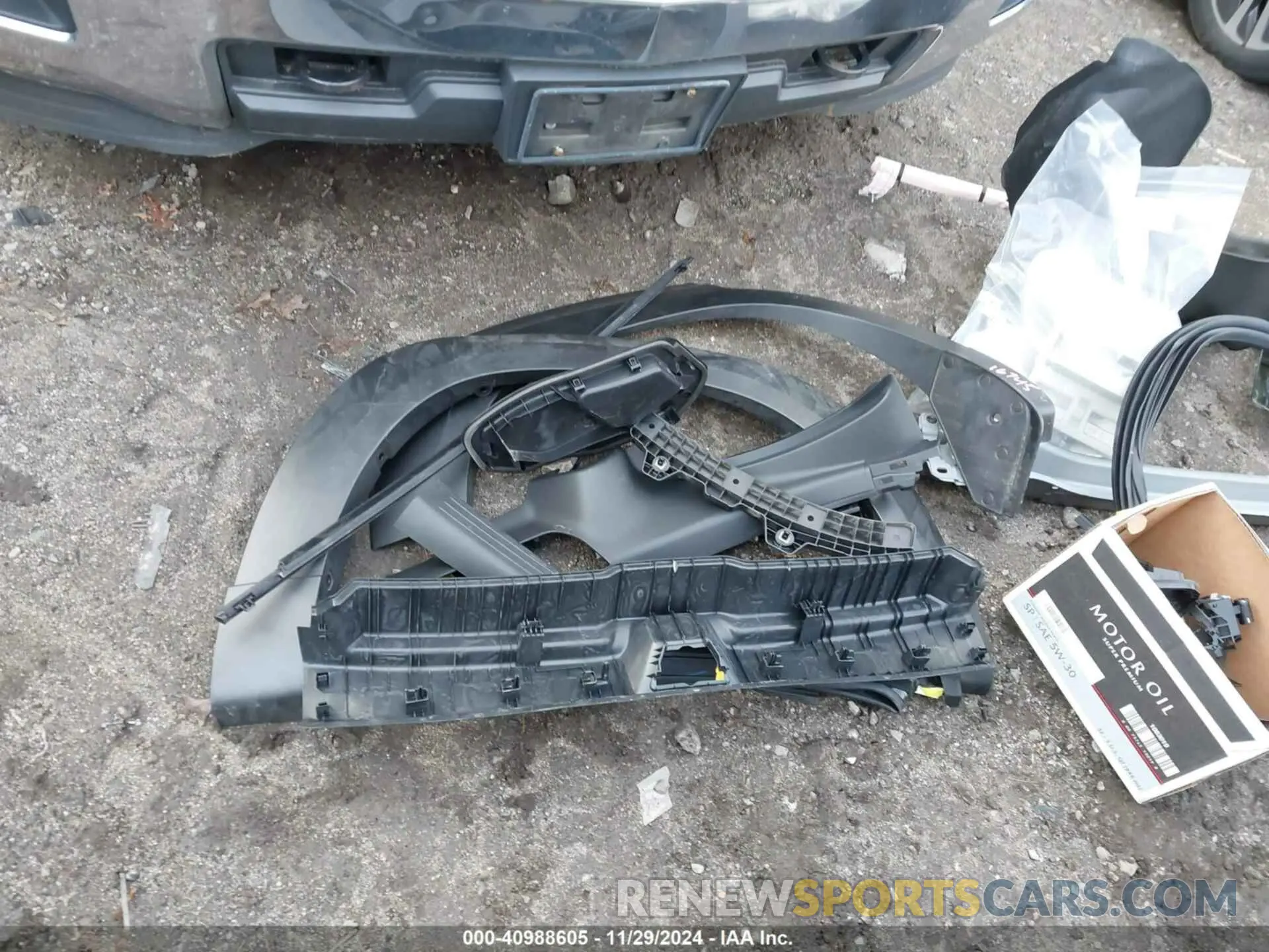 12 Photograph of a damaged car 7MMVABDM0RN239303 MAZDA CX-50 2024