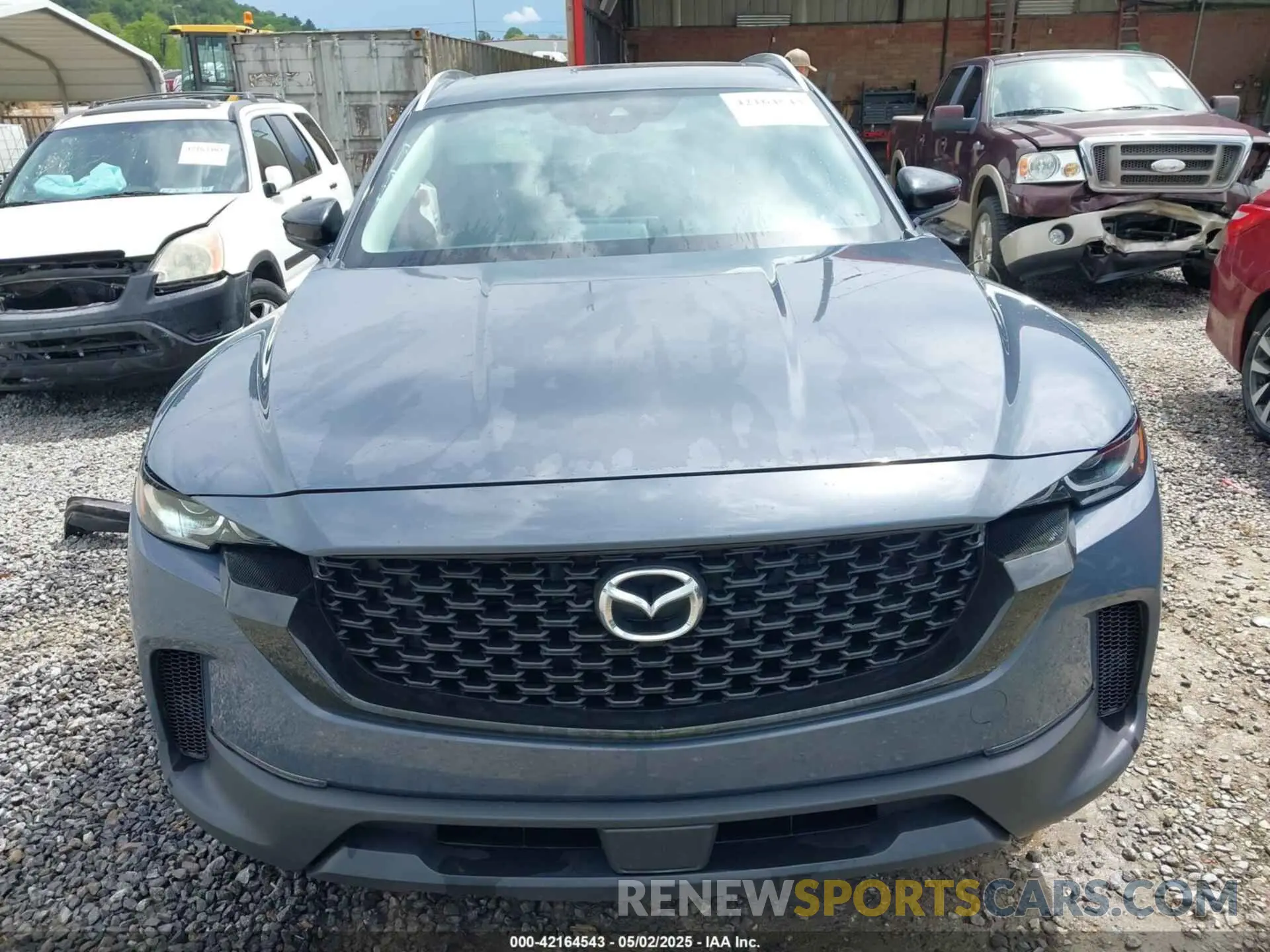 13 Photograph of a damaged car 7MMVABDM1RN187387 MAZDA CX-50 2024