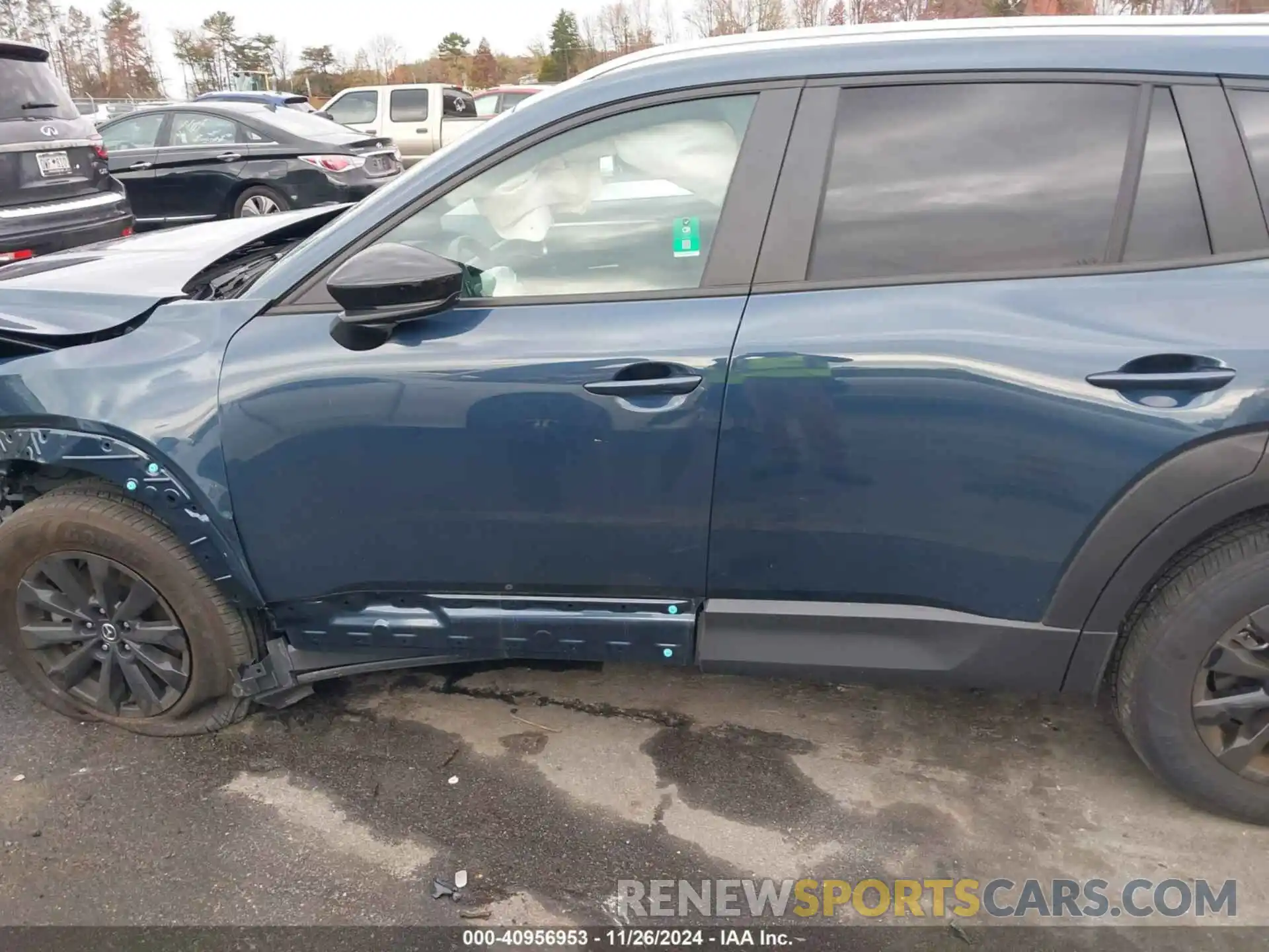 14 Photograph of a damaged car 7MMVABDM2RN157105 MAZDA CX-50 2024