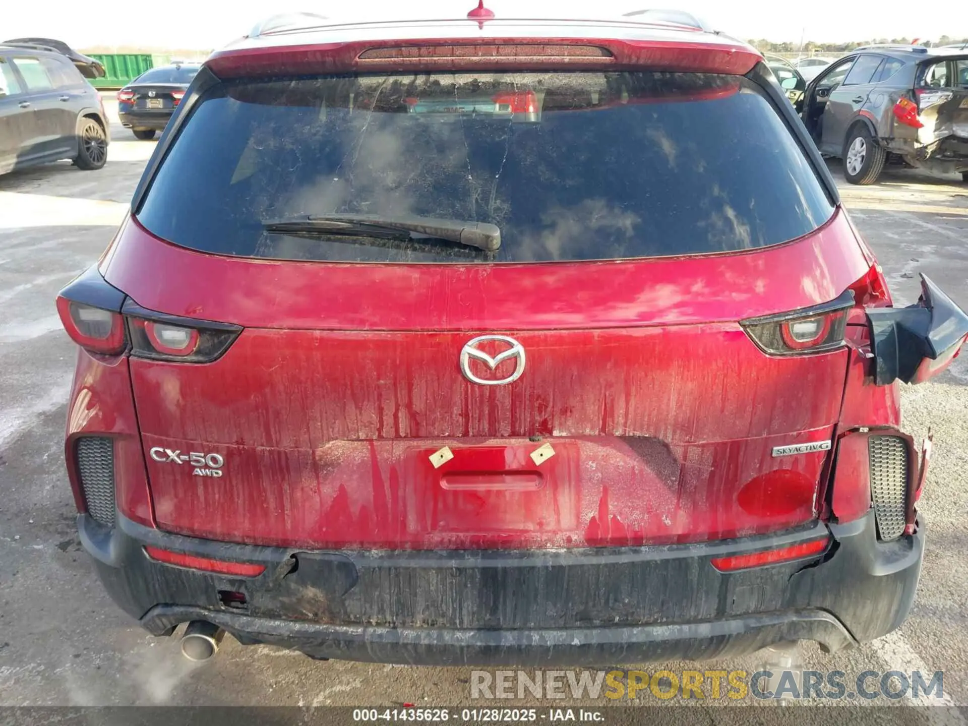 16 Photograph of a damaged car 7MMVABDM2RN219036 MAZDA CX-50 2024