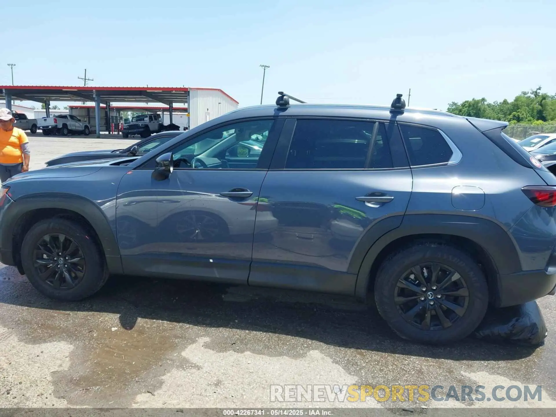 14 Photograph of a damaged car 7MMVABDM3RN196530 MAZDA CX-50 2024