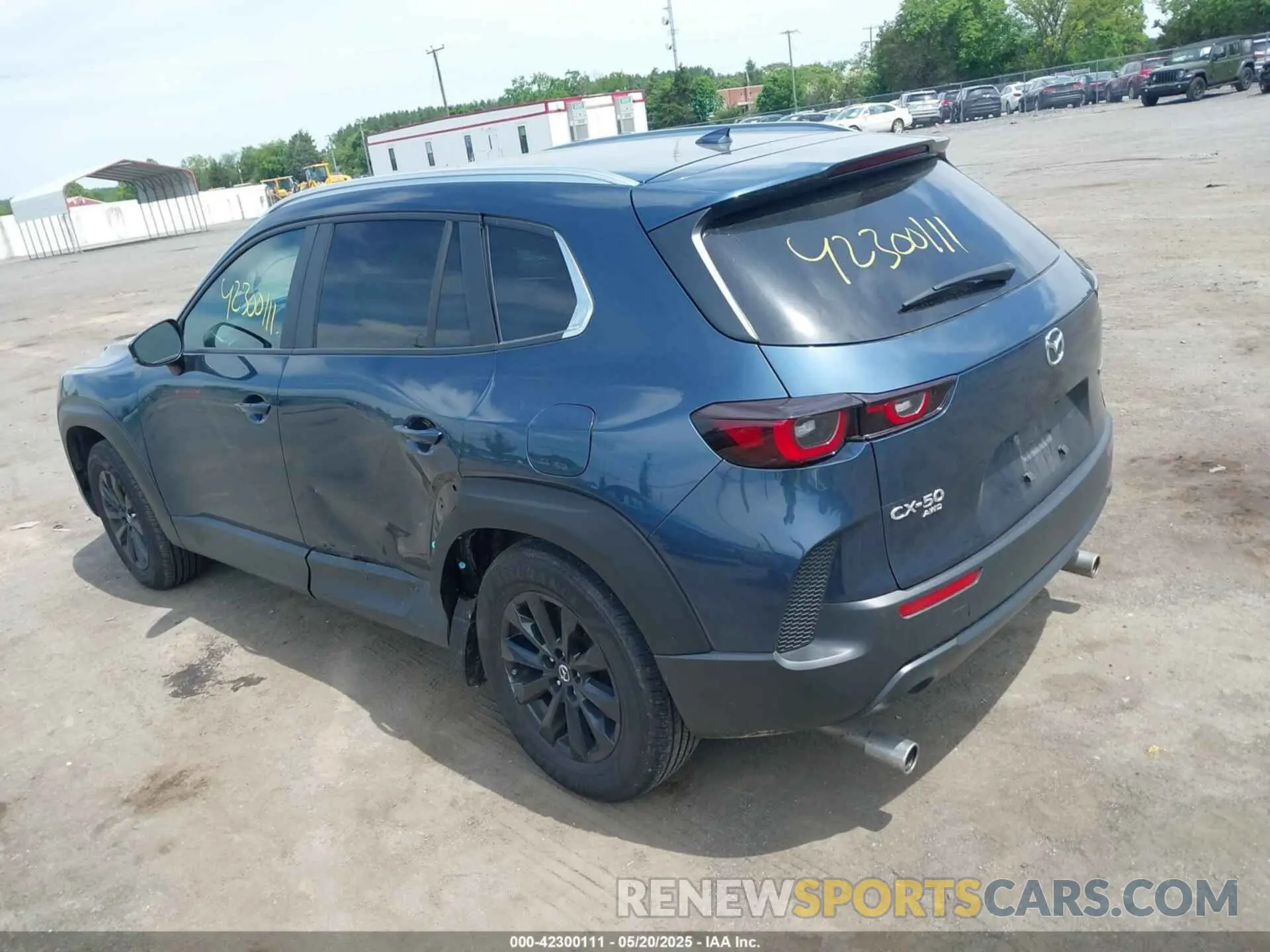 3 Photograph of a damaged car 7MMVABDM4RN157011 MAZDA CX-50 2024