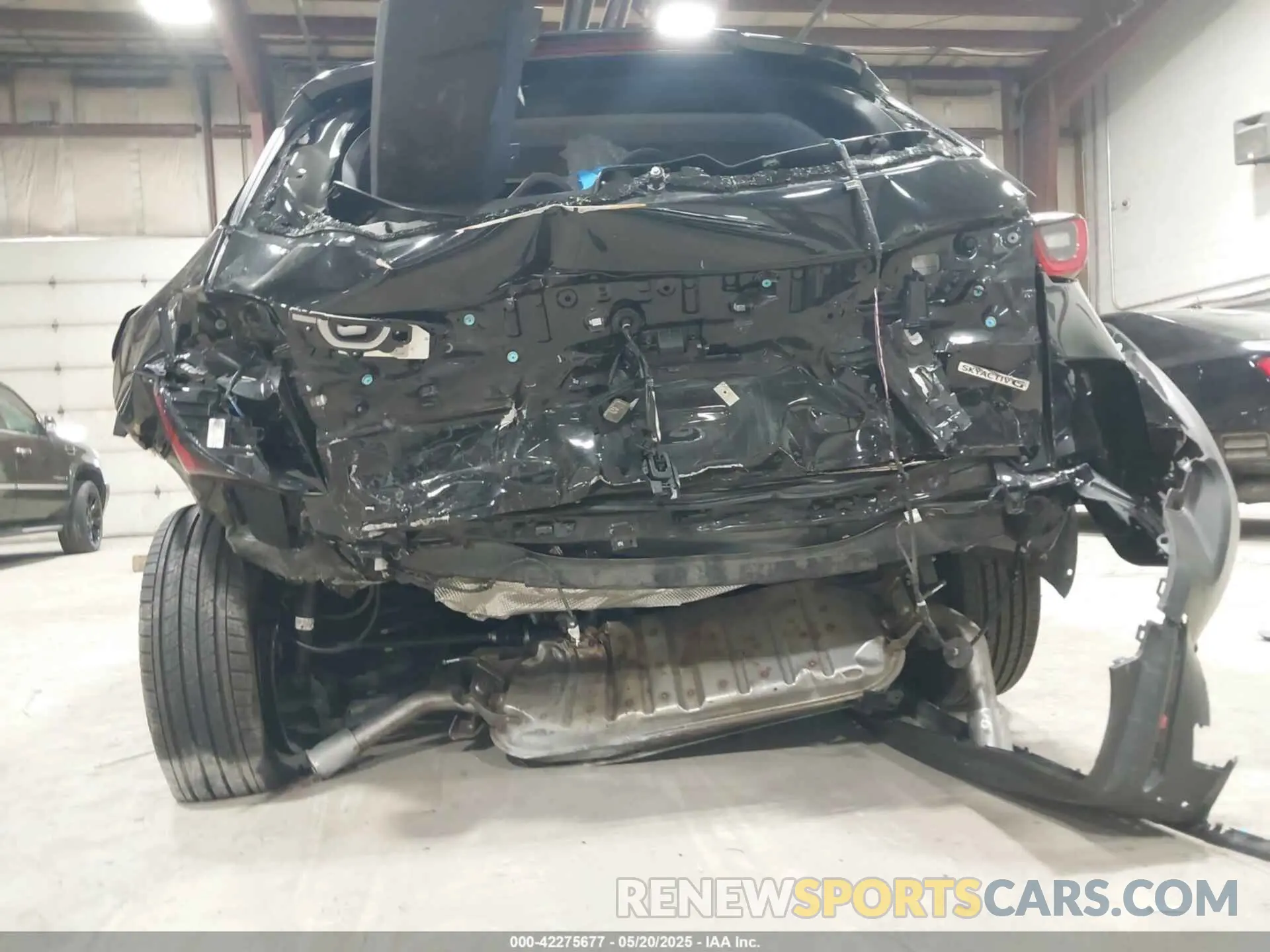 6 Photograph of a damaged car 7MMVABDM5RN155591 MAZDA CX-50 2024