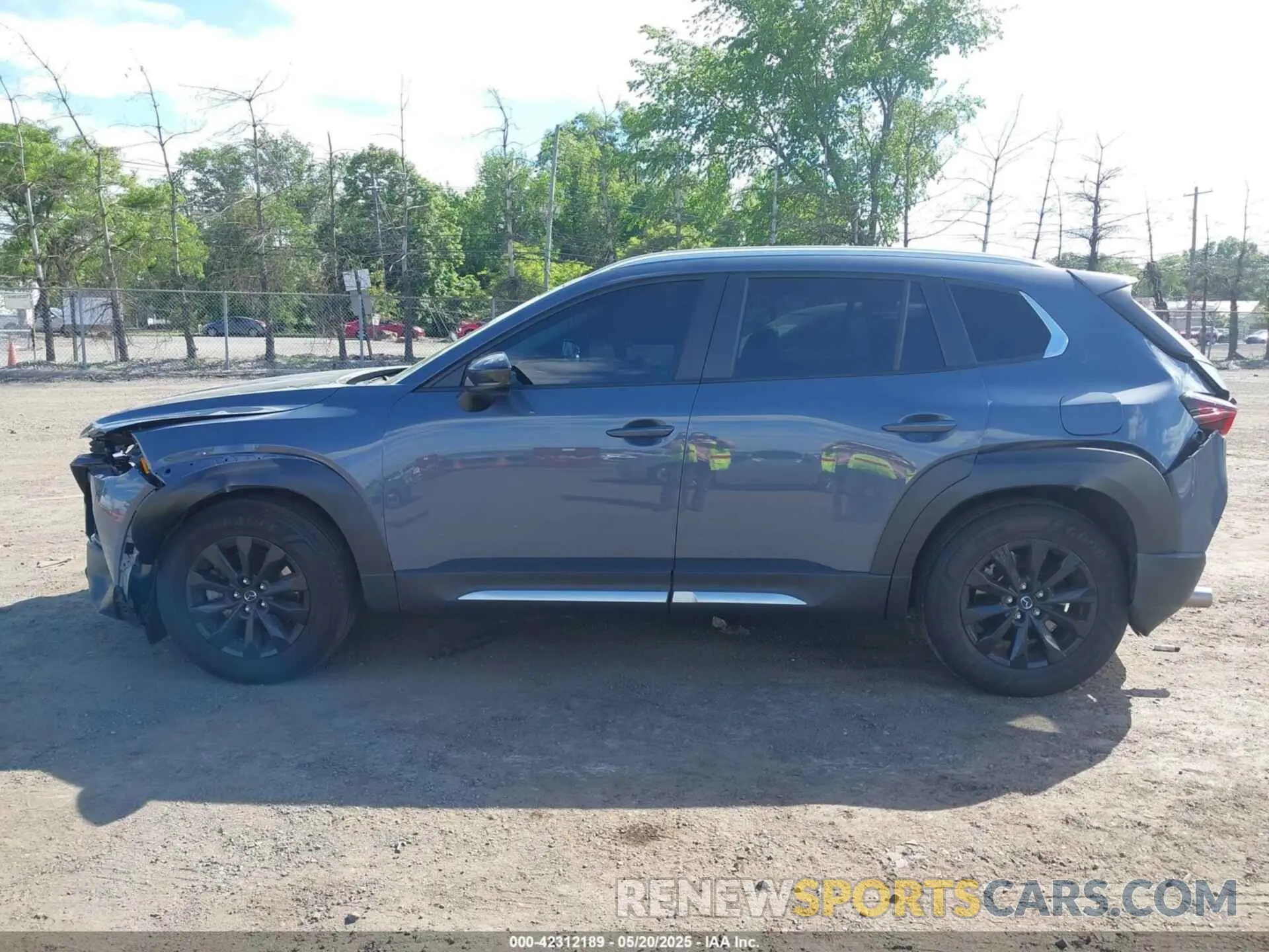 14 Photograph of a damaged car 7MMVABDM7RN160582 MAZDA CX-50 2024