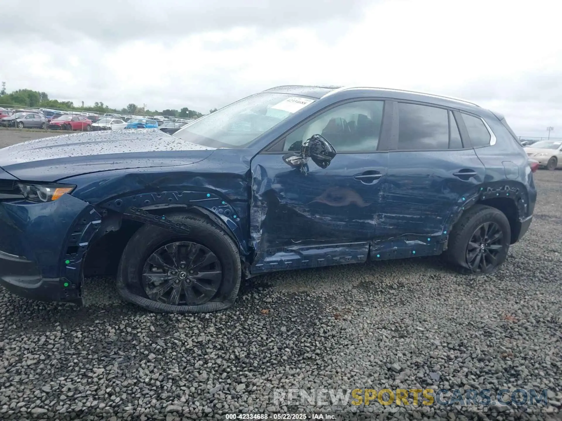 6 Photograph of a damaged car 7MMVABDM7RN187975 MAZDA CX-50 2024
