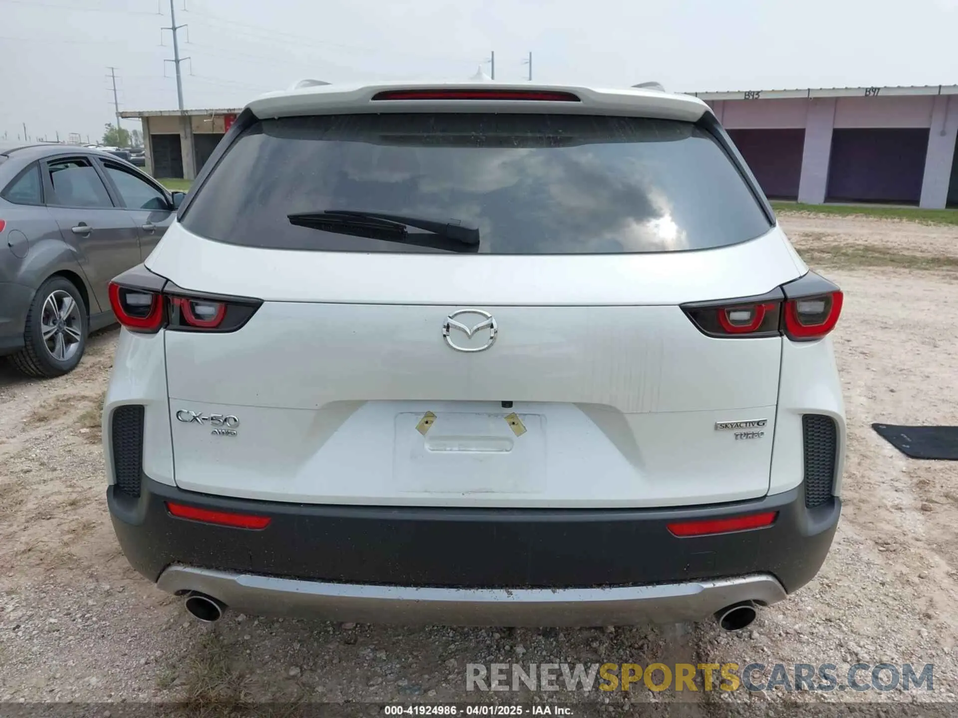 16 Photograph of a damaged car 7MMVABDY3RN174014 MAZDA CX-50 2024