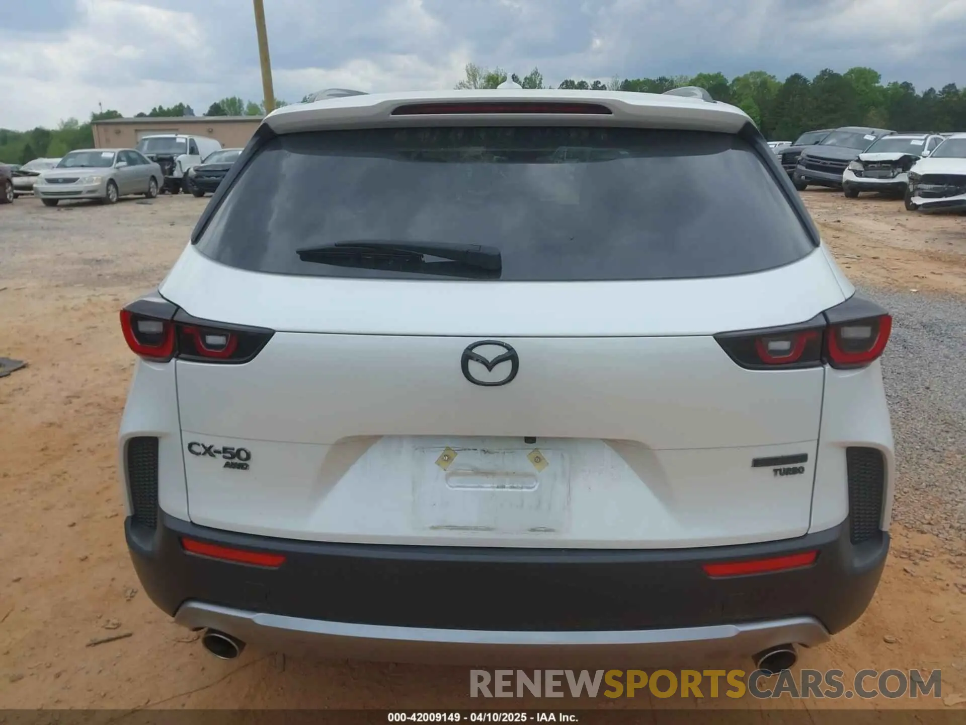 16 Photograph of a damaged car 7MMVABDY8RN209081 MAZDA CX-50 2024