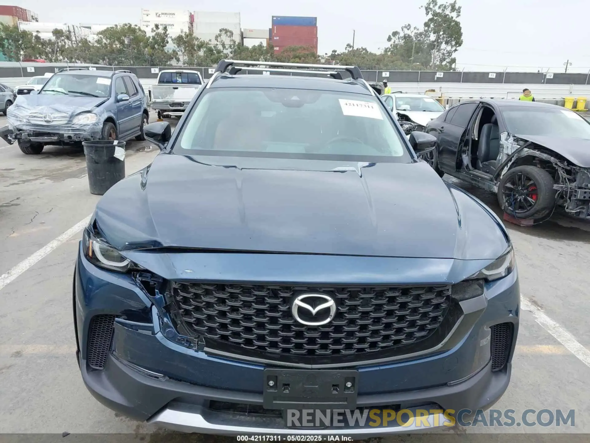 12 Photograph of a damaged car 7MMVABXY1RN237106 MAZDA CX-50 2024