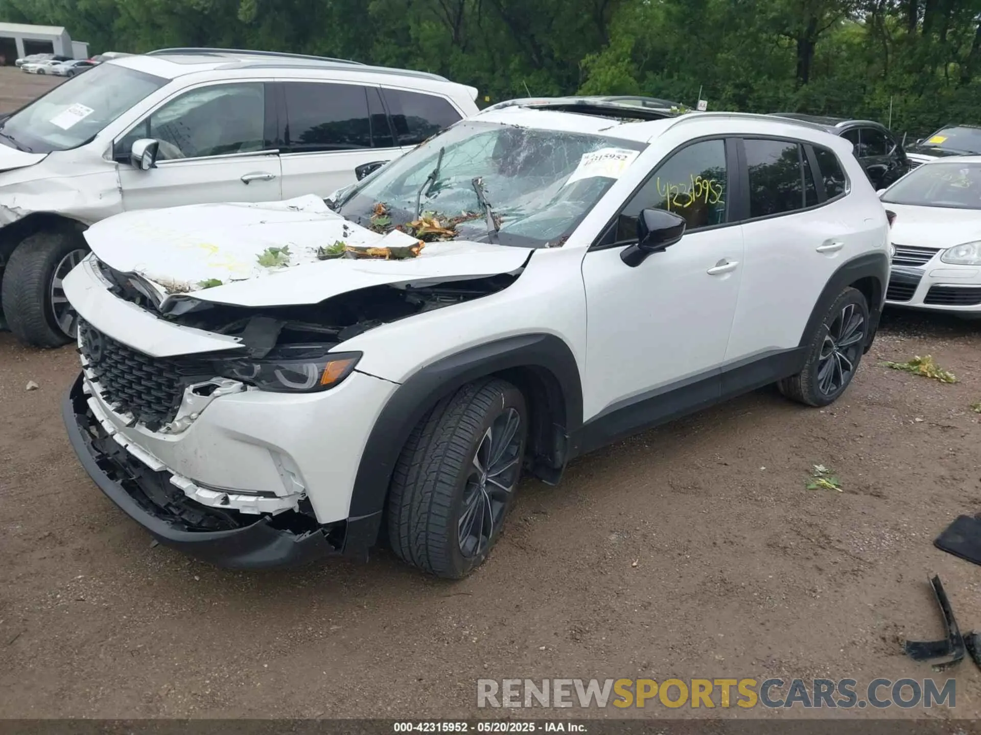 2 Photograph of a damaged car 7MMVABXY5RN179095 MAZDA CX-50 2024
