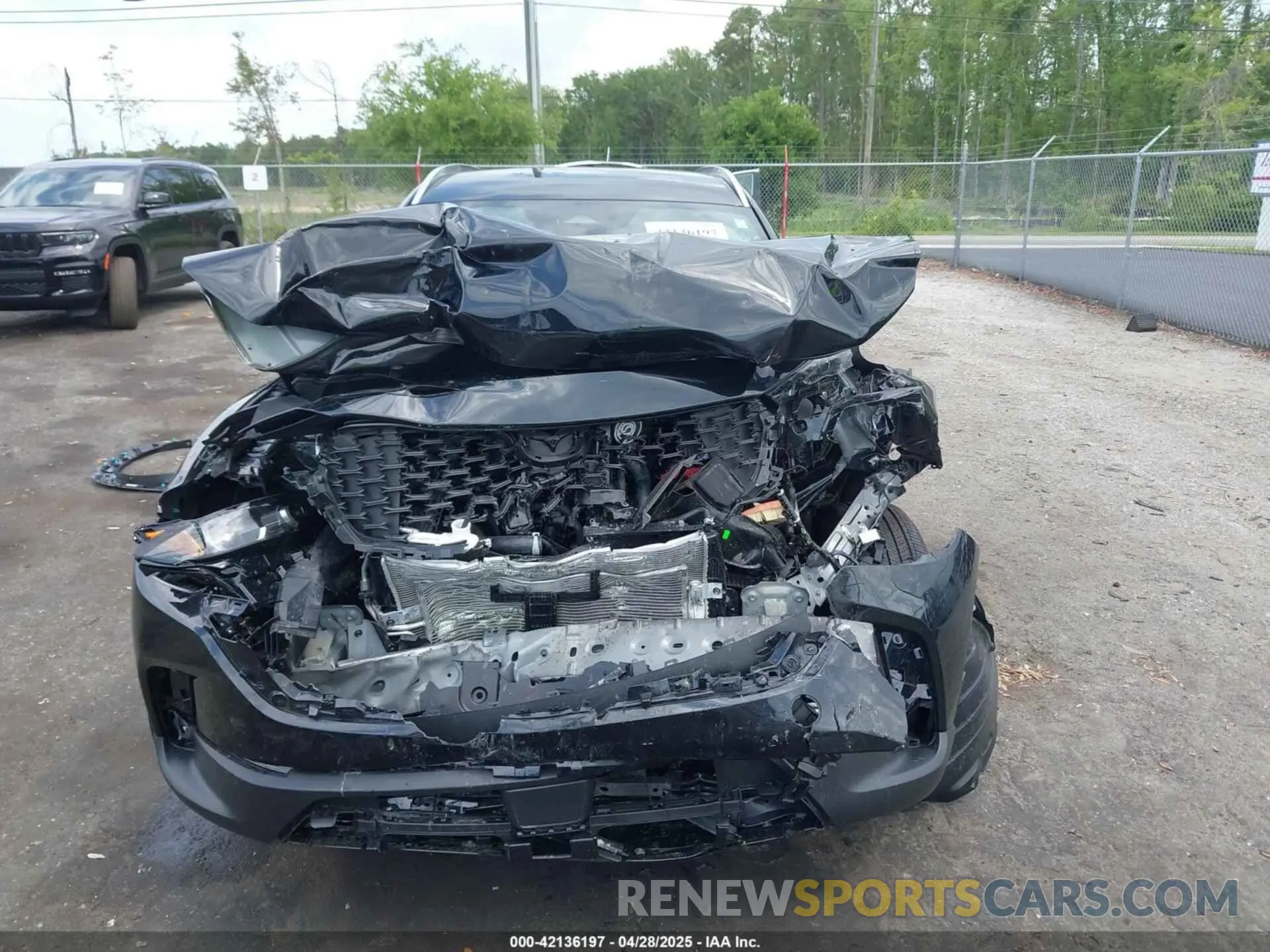 6 Photograph of a damaged car 7MMVABAMXSN326118 MAZDA CX-50 2025
