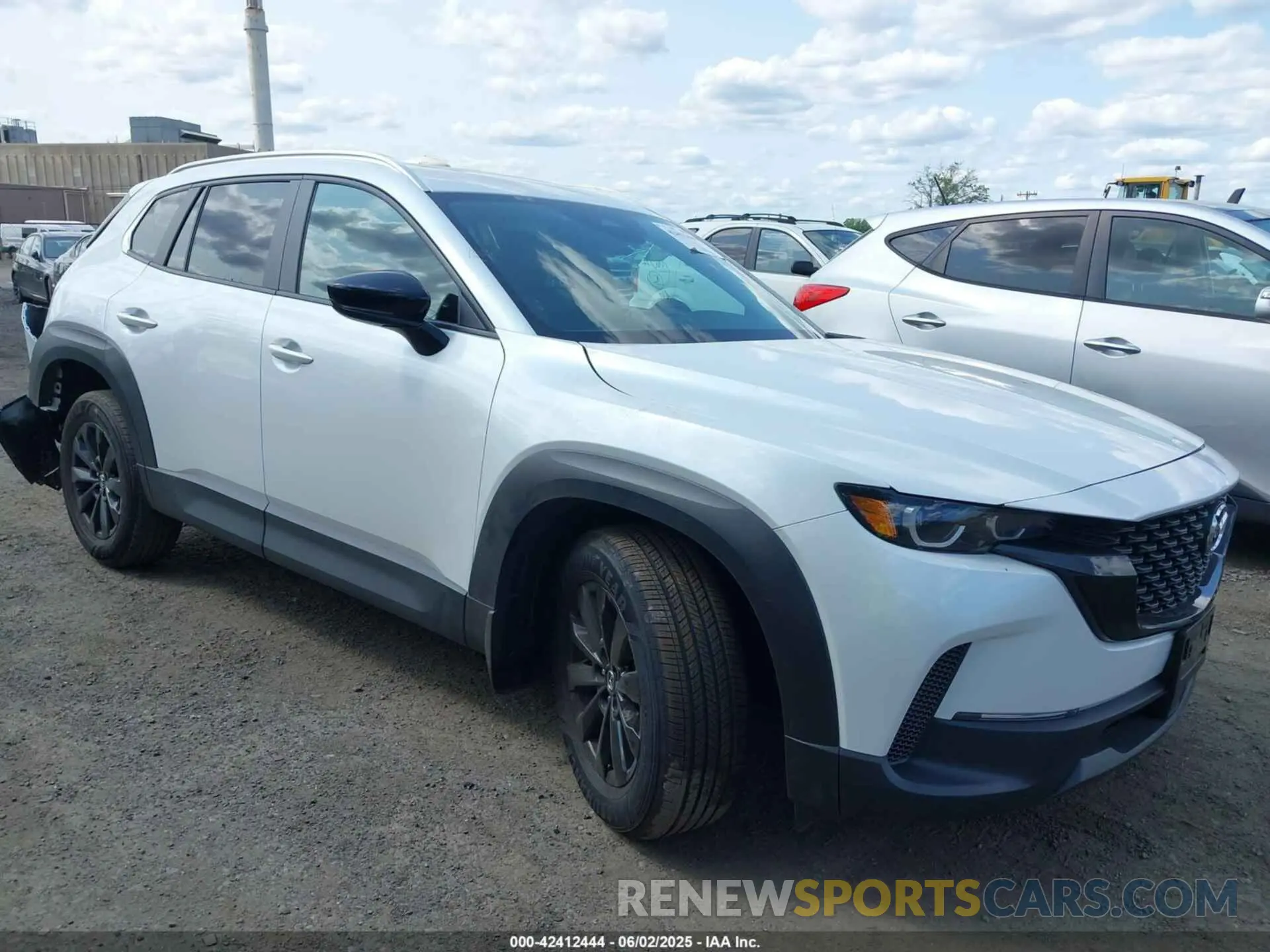 1 Photograph of a damaged car 7MMVABDM1SN331834 MAZDA CX-50 2025