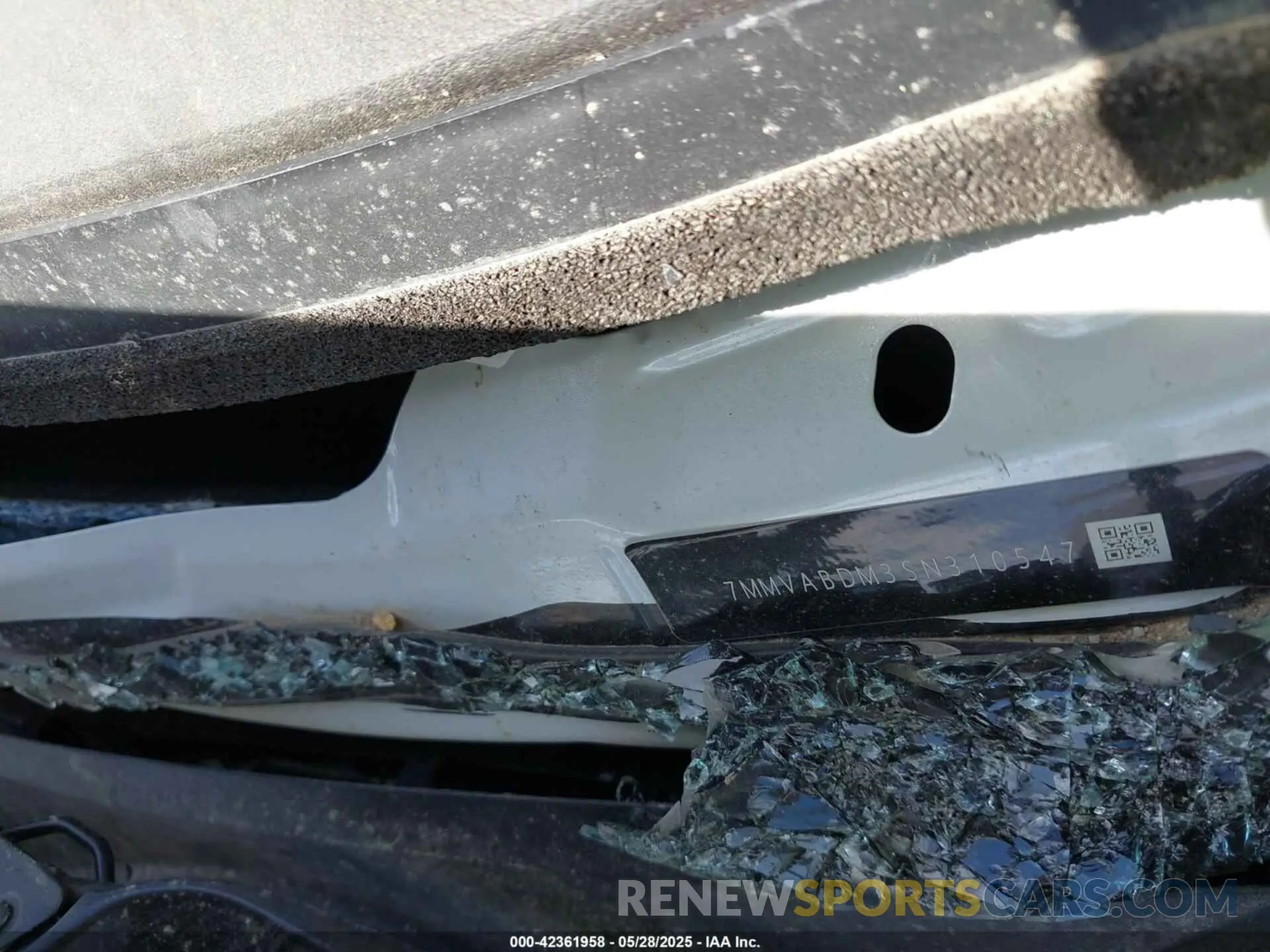 9 Photograph of a damaged car 7MMVABDM3SN310547 MAZDA CX-50 2025