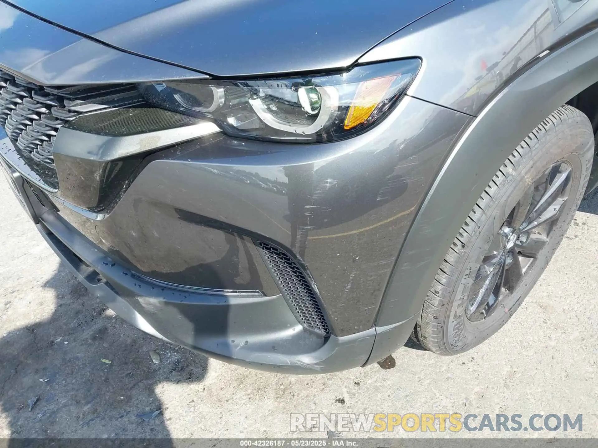 21 Photograph of a damaged car 7MMVABDM3SN313271 MAZDA CX-50 2025